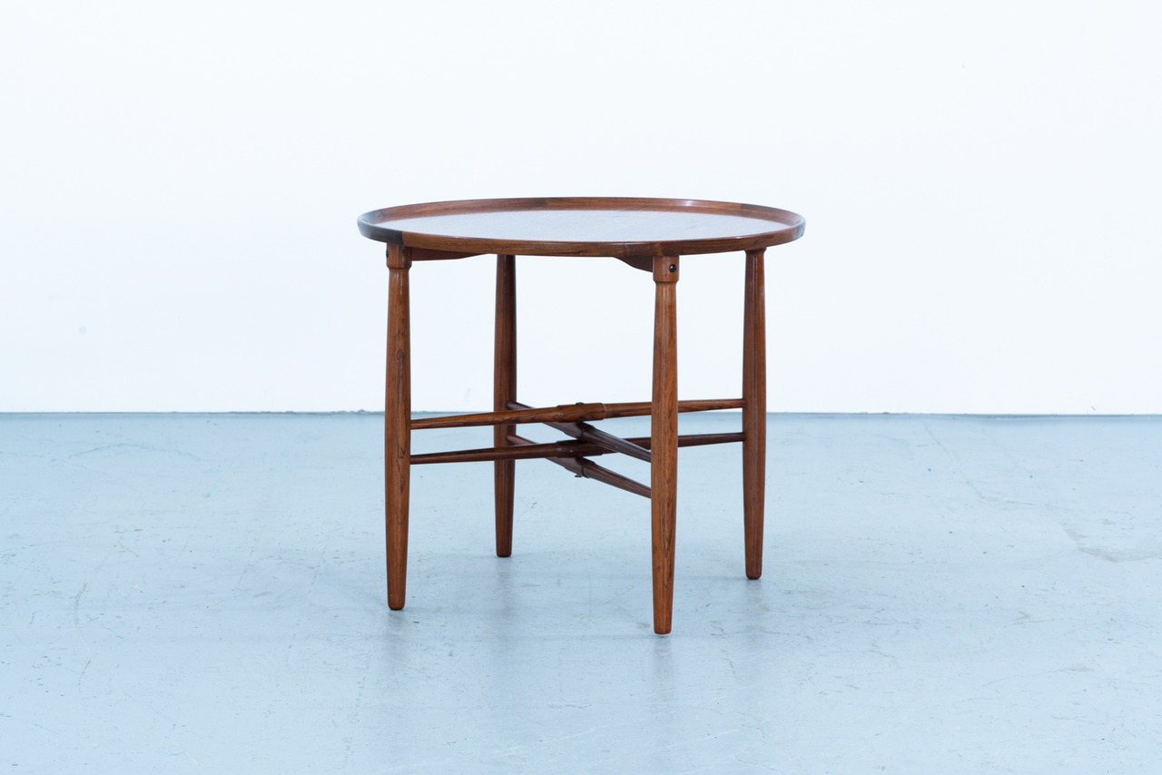 【as it is】Poul Hundevad | Side Table
