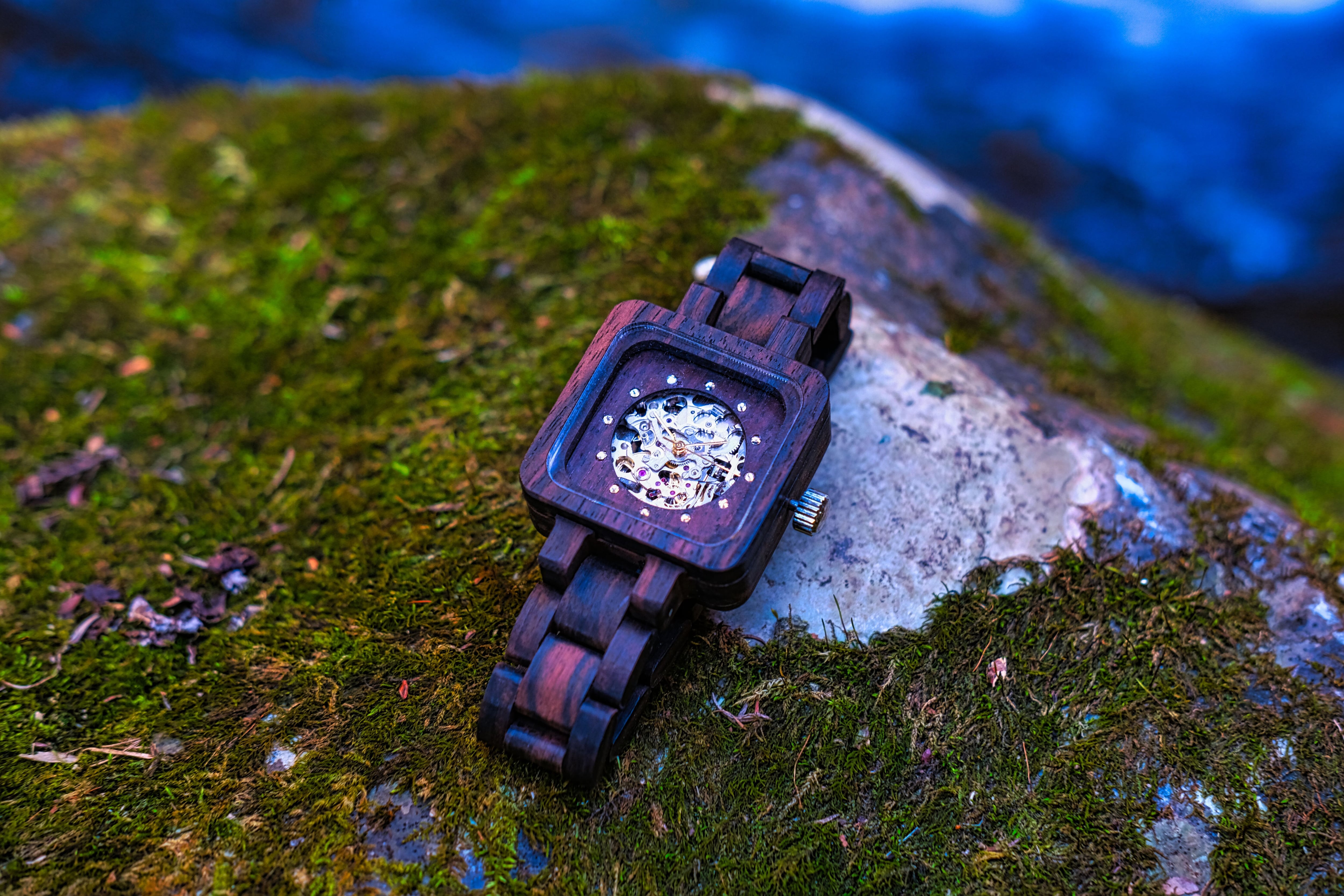 【わたらせ木工店】「新月」　木製腕時計機械式ムーブメント