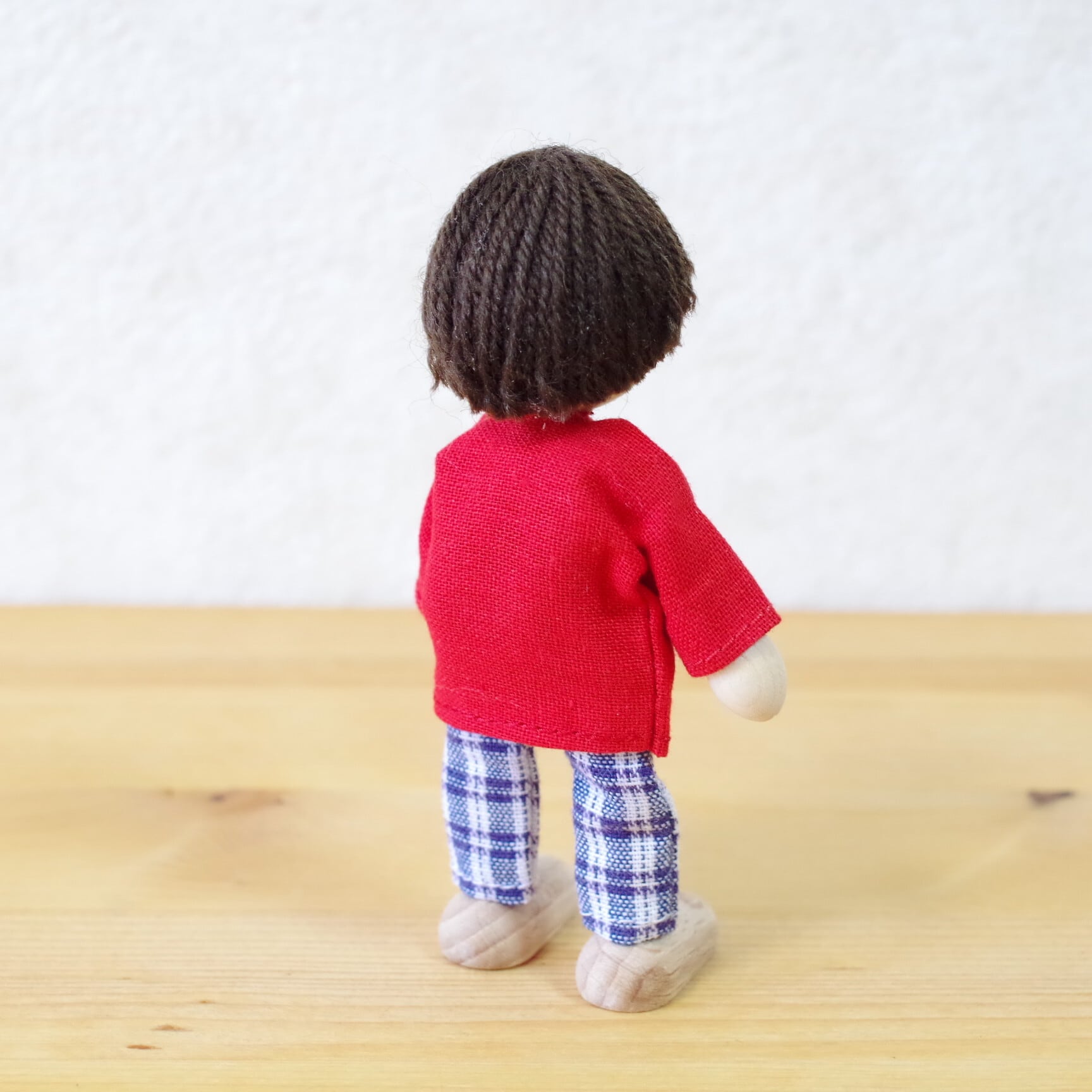 ヘアビック 男の子 赤 | 木のおもちゃ専門店 おもちゃ箱 イカロス 公式