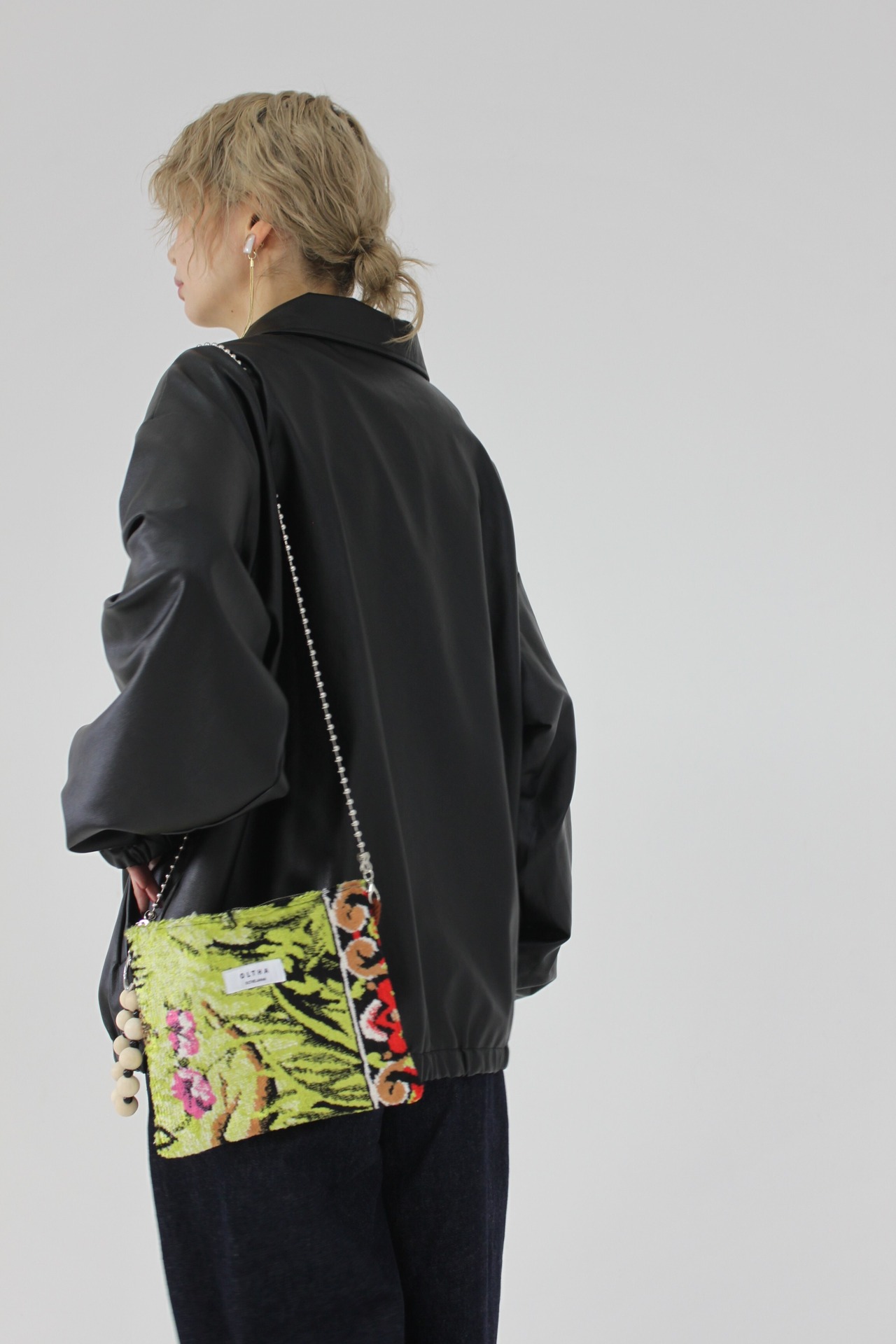 Vintage Tapestry Sacoche Pouch With Wood Handle No.16