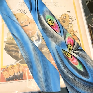 VINTAGE 40's 50's blue hand painted tie