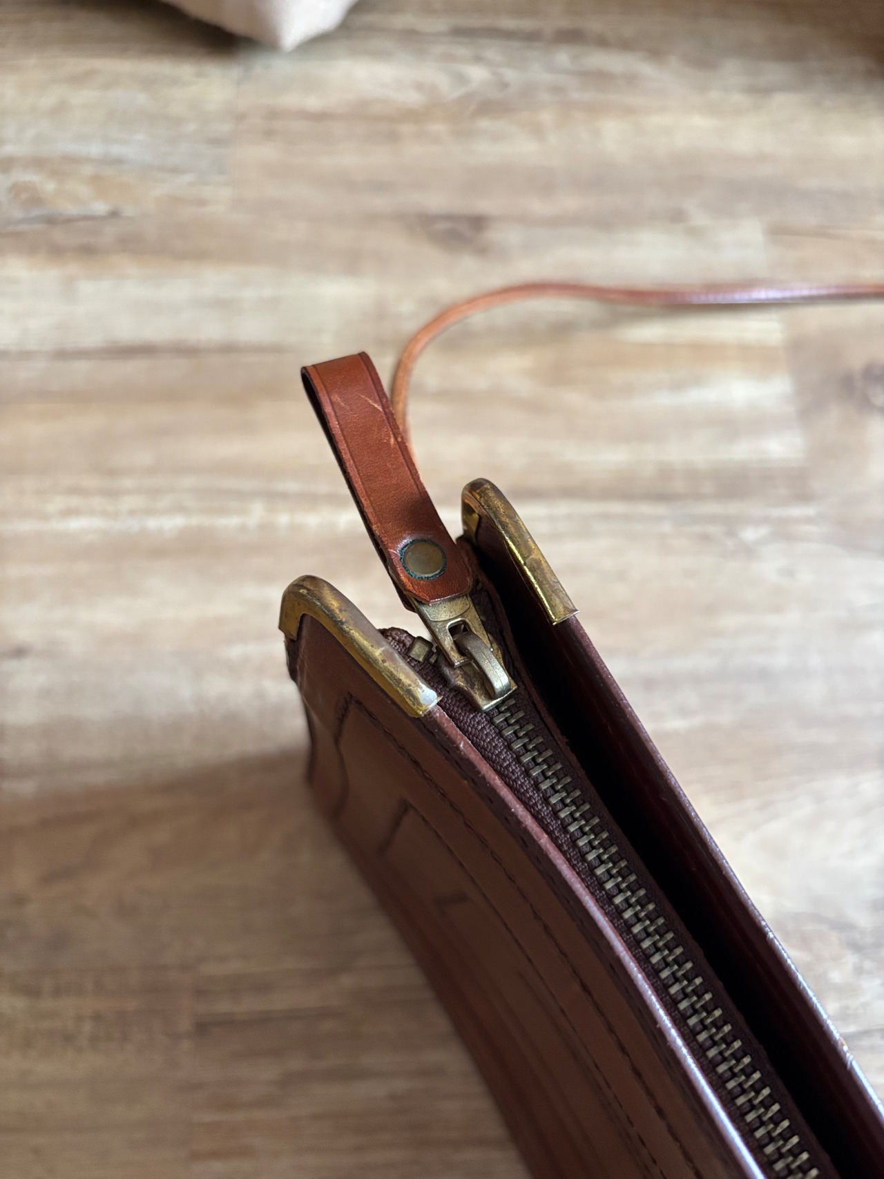 vintage brown leather square shoulder bag-5137-7