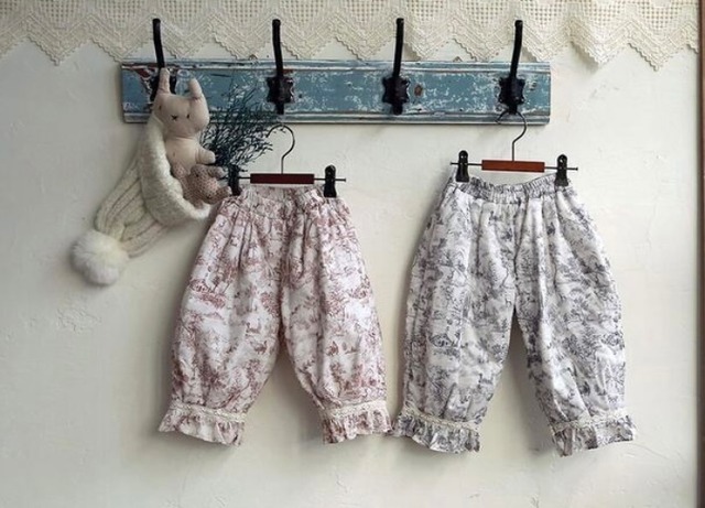 【取寄せ】FLO pants パンツ 長ズボン 韓国子供服 女の子 ガール 秋 冬 春 子ども服 韓国 可愛い カワイイ お洒落 オシャレ  85 95cm  95cm 100cm 110cm 120cm 130cm baby ベビー kids キッズ イギリス風