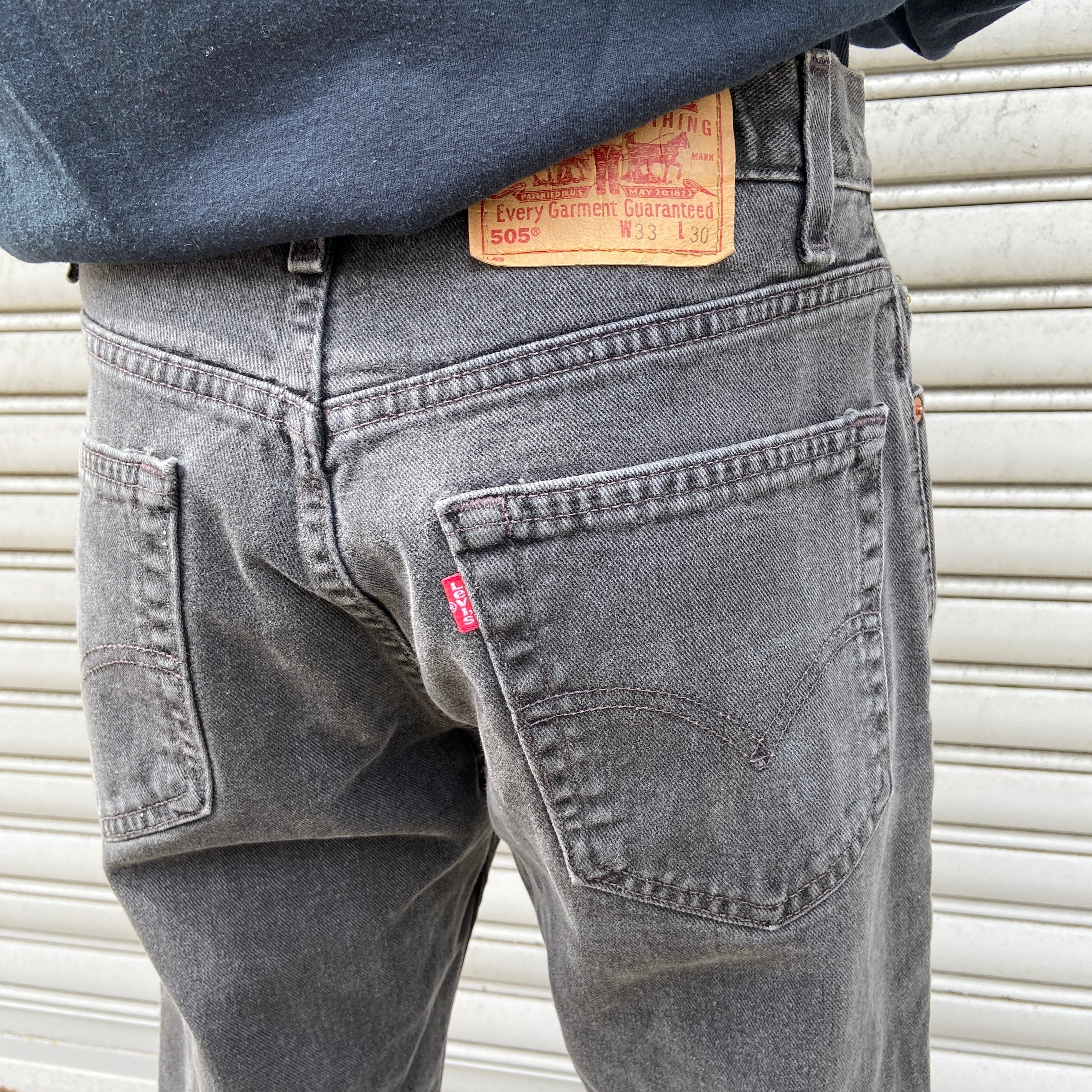 Levi's USA製 505 フェードブラックデニムパンツ W33 02年製 Levi's USA製 505 フェードブラックデニムパンツ W33 02年製