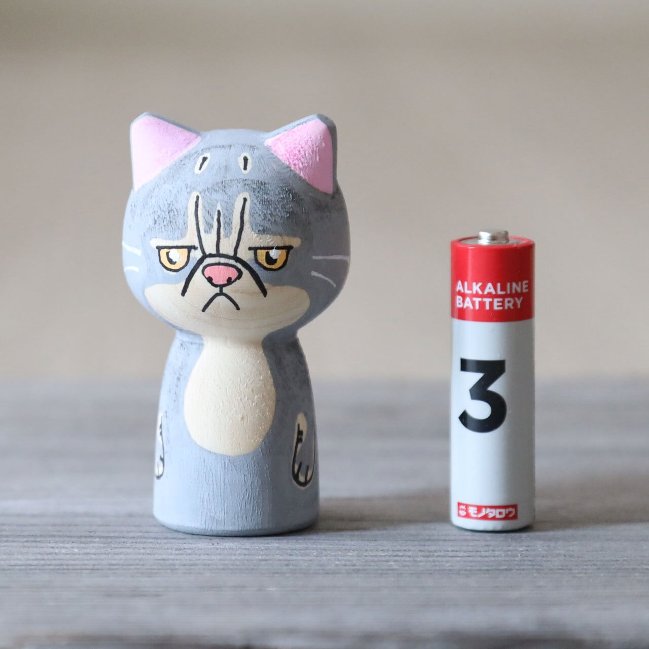 ねこけし グレイ (ひのき 山形・酒田) ねこのこけし | くらしの雑貨と