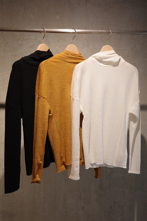 pelleq/ merino wool hoodie