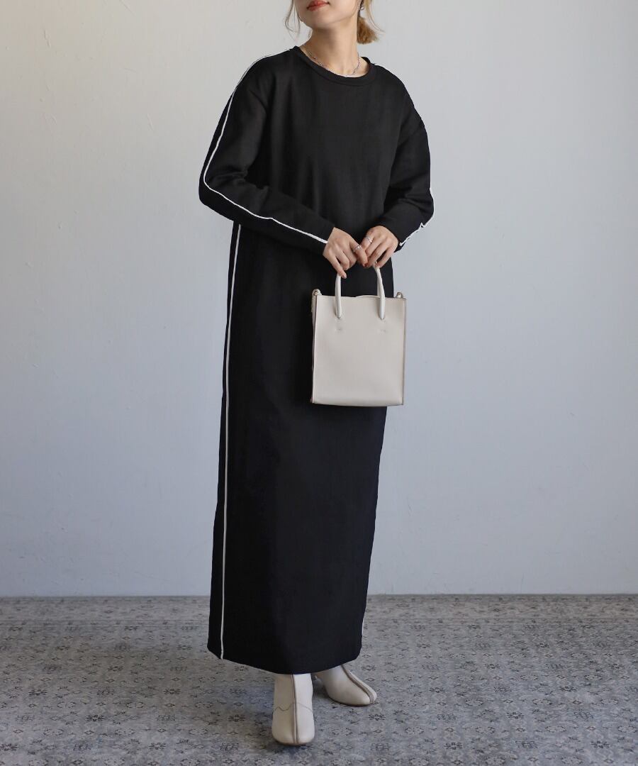 配色パイピングスウェットワンピース