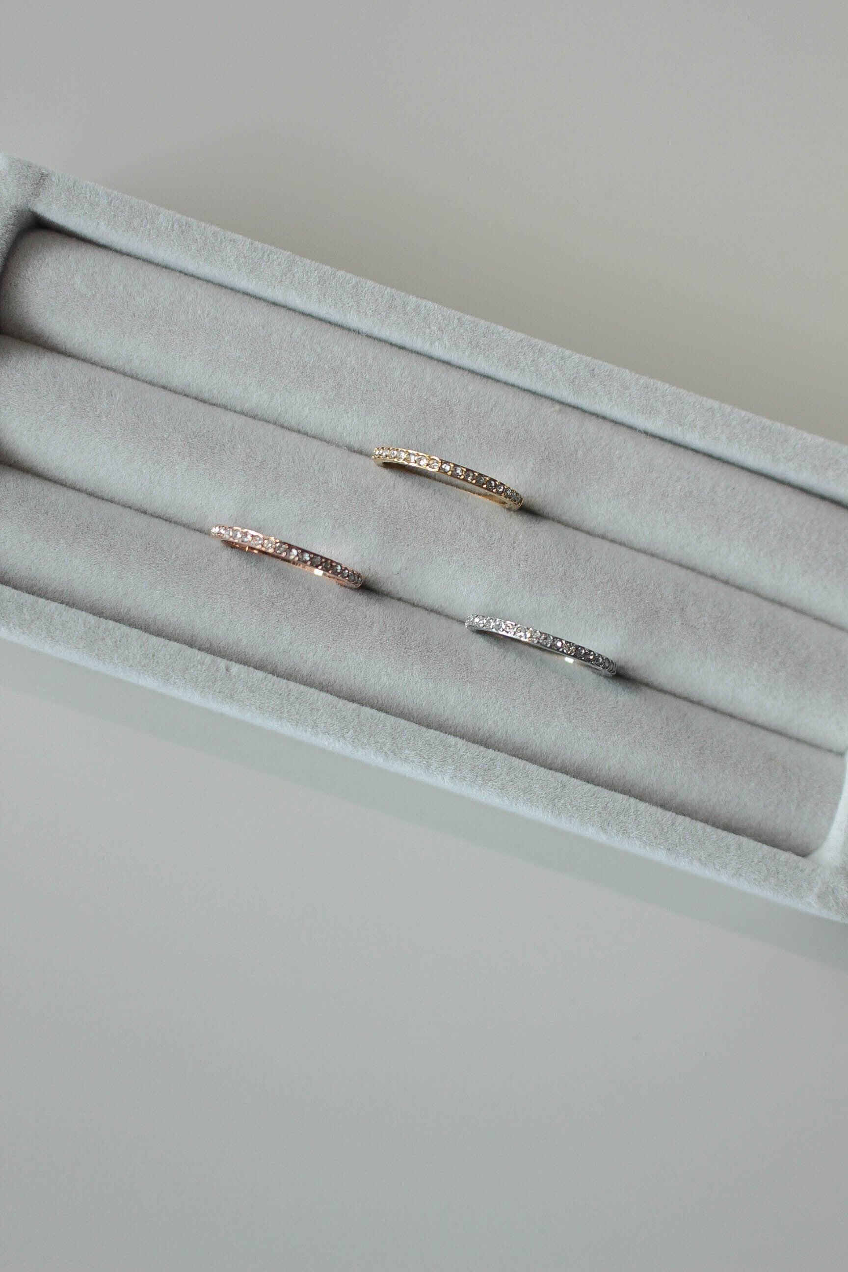 Half Eternity Pinky Ring | ebine(エビネ)|金属アレルギー対応