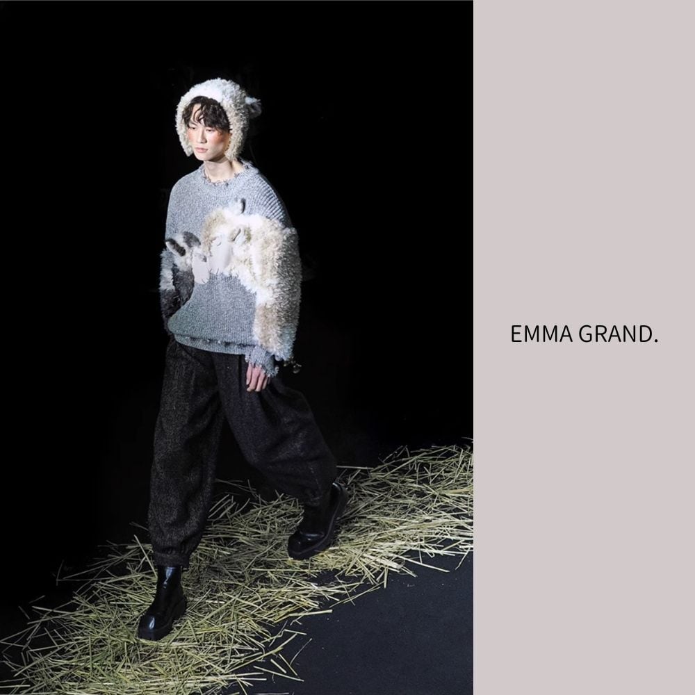 眠れる仔羊たちのニットセーター E00593 | EMMA GRAND