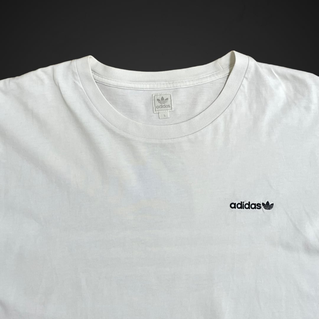 adidas  90s  半袖Tシャツ　刺繍ロゴ　グレー　L タグはないです