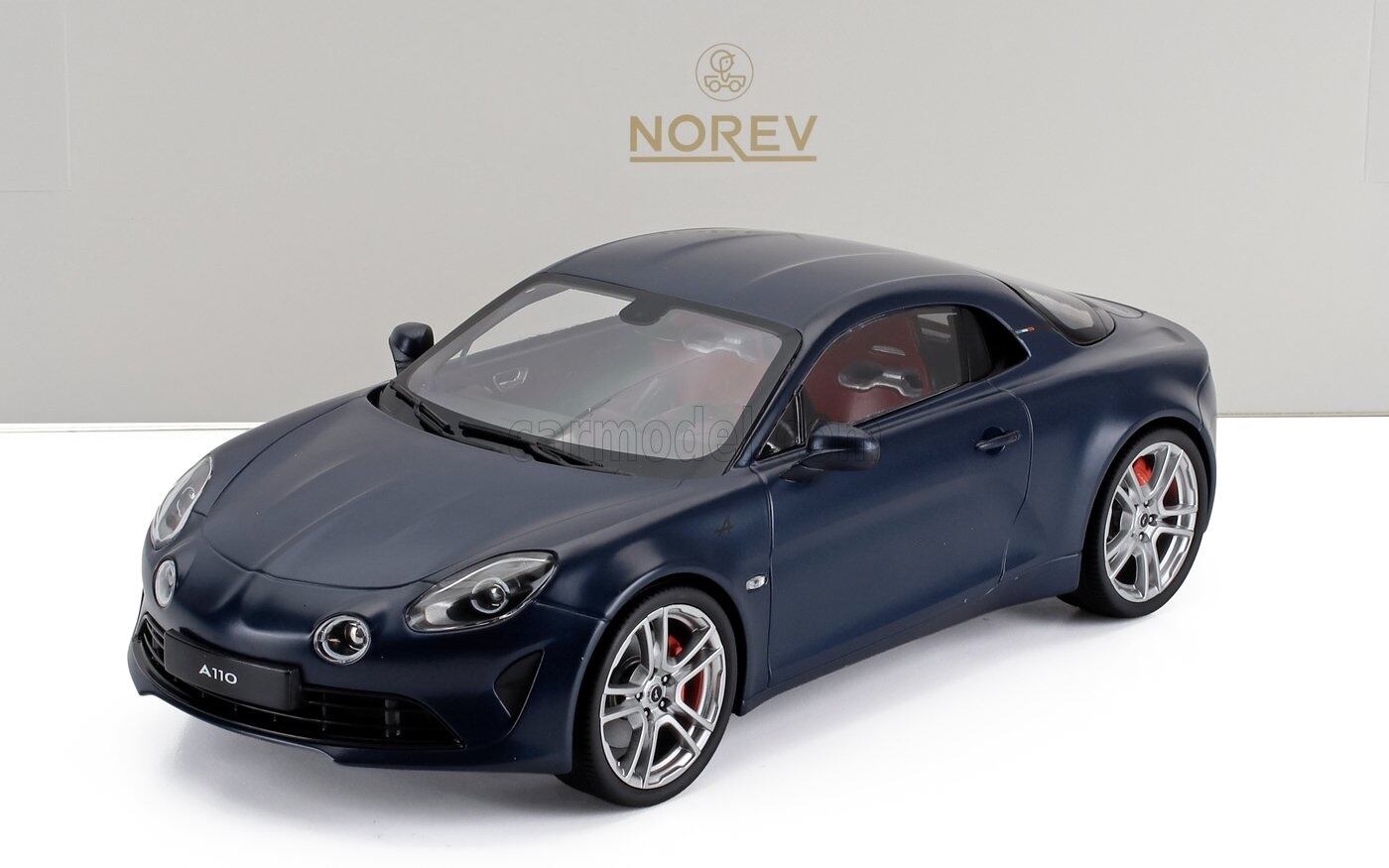 ミニカー 1⁄18 ルノー A110 R アルピーヌ ノレブ NOREV 1⁄18