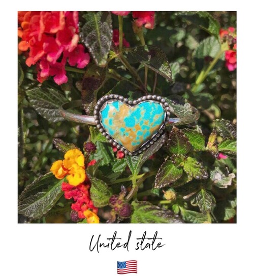 【Made in アメリカ】※1点限り 天然石 ターコイズ バングル ⁑ Heart turquoise cuff