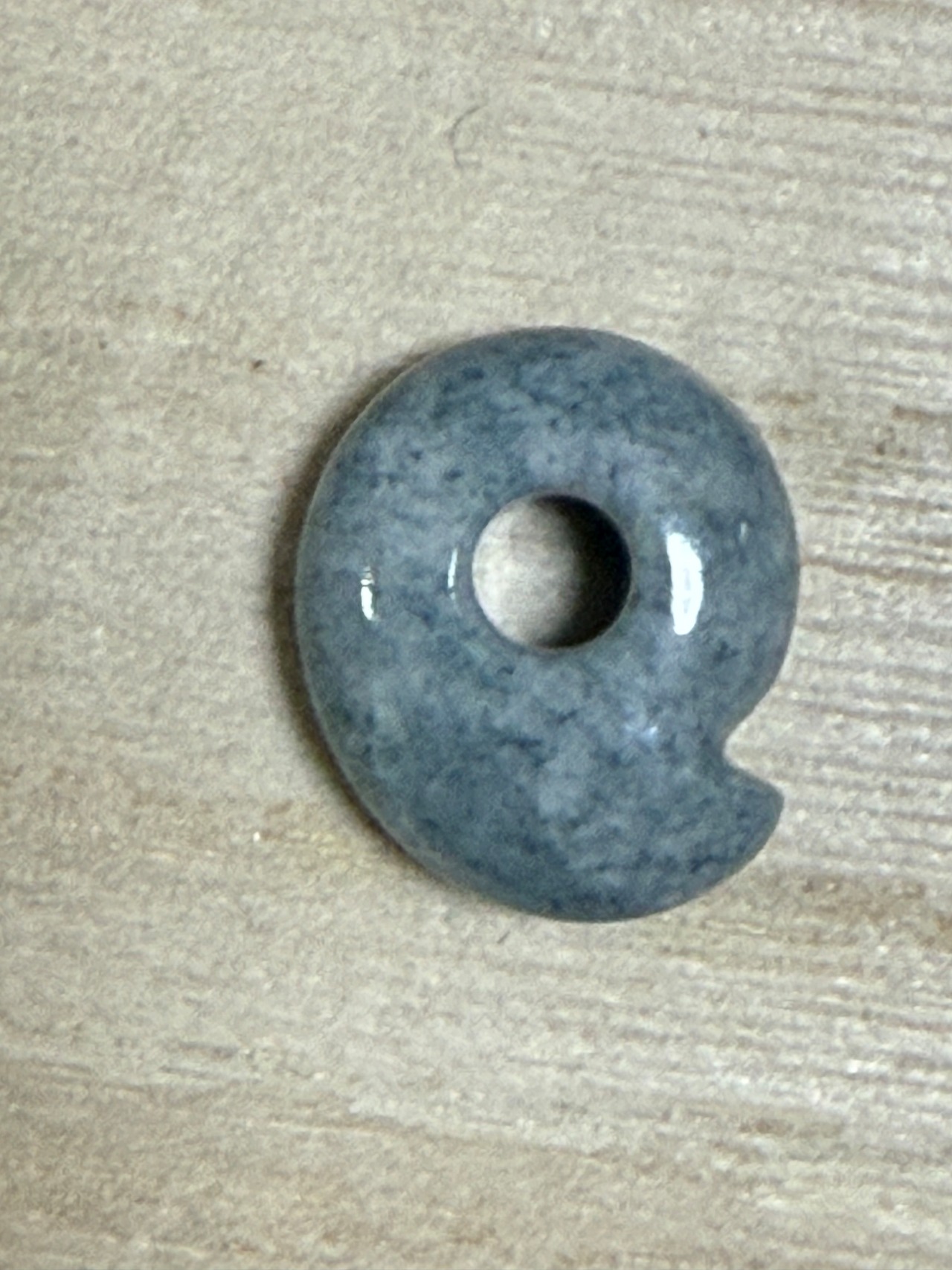 糸魚川翡翠　勾玉　035・画像2
