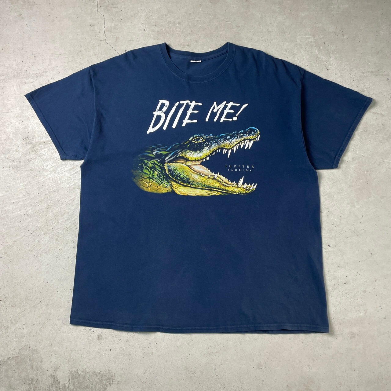 BITE ME! クロコダイル ワニ アニマル プリントTシャツ メンズ2XL相当 