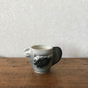 グレーの鳥のエッグスタンド