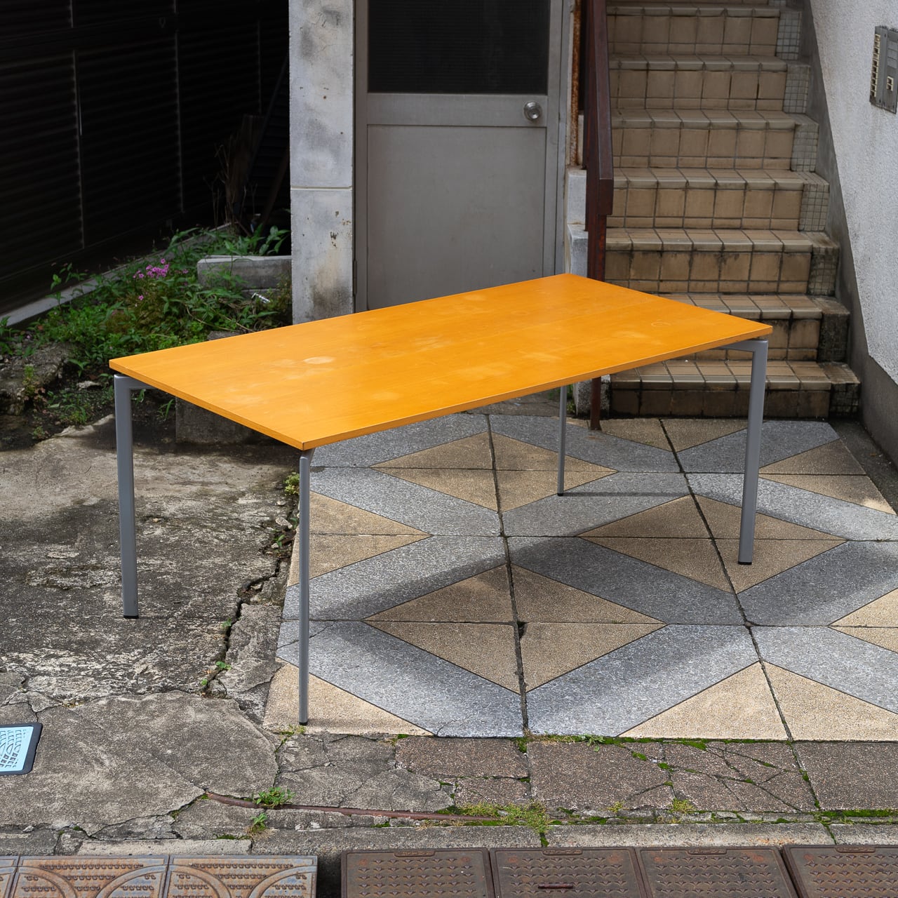 ラムホルツ LAMMHULTS ダイニングテーブル キャンパス CAMPUS LAMMHULTS ダイニングテーブル | トリノス-torinoth- | 新宿区神楽坂の