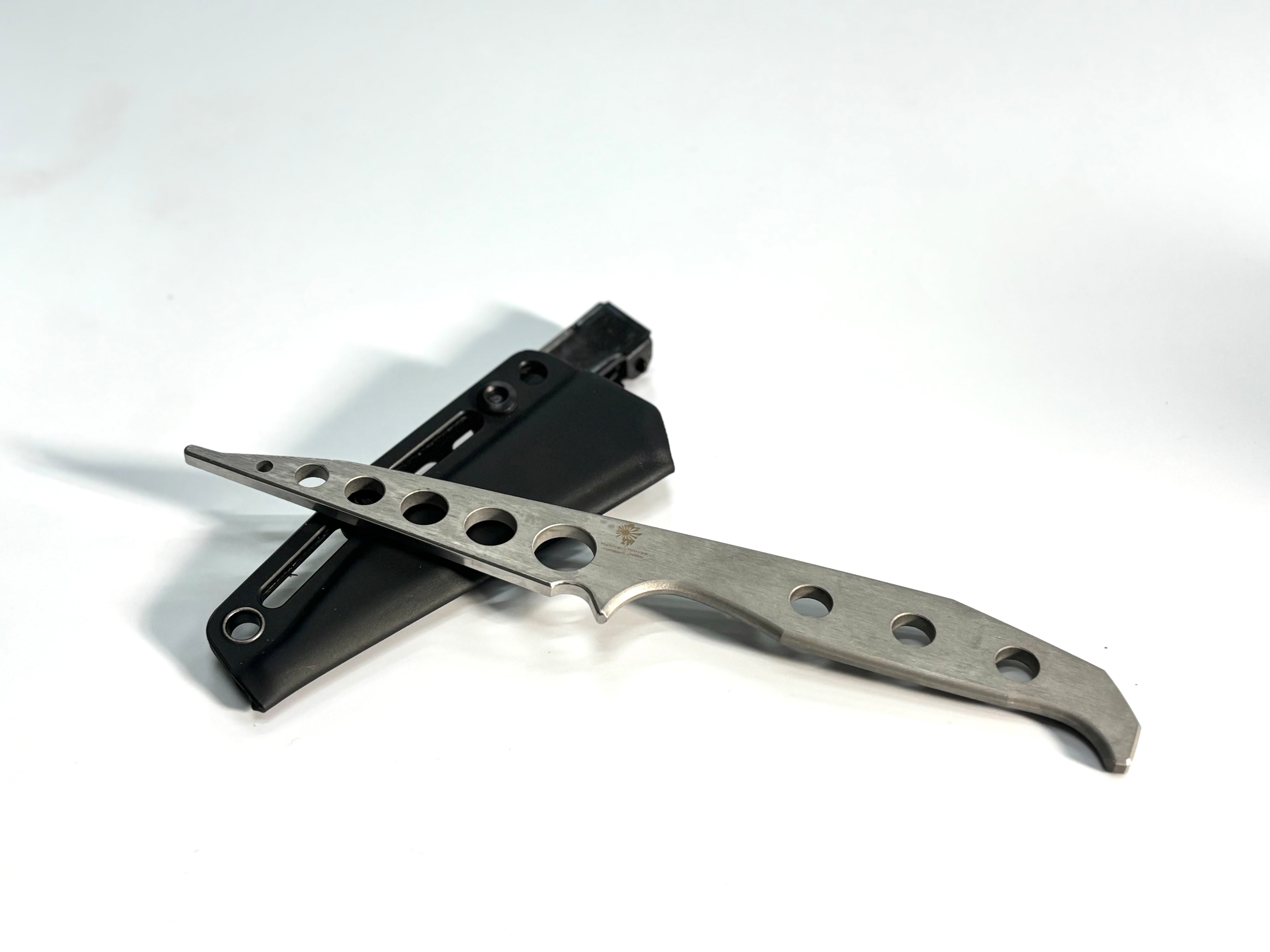 救べぇ2 Premiumトレーナー | makkariknives