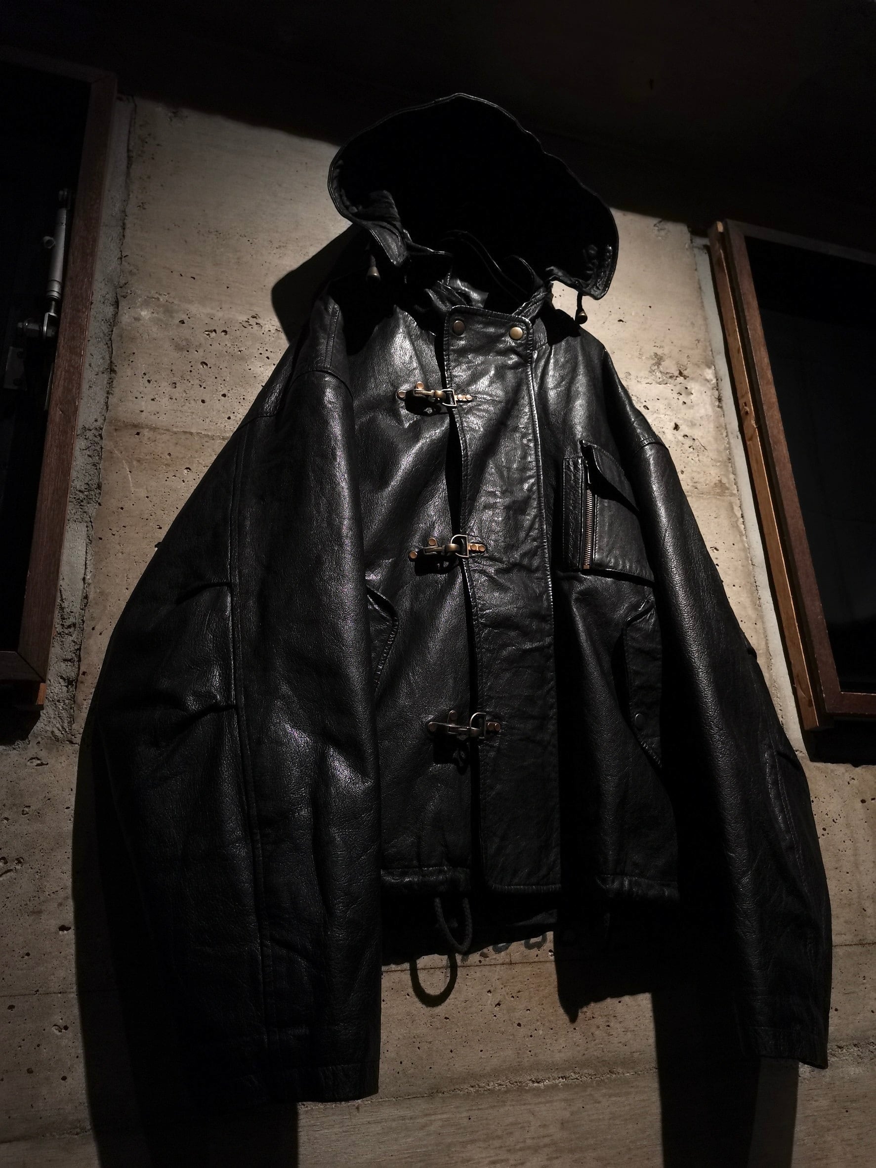 Caka】Hooded Detachable Gimmick Vintage Loose Fireman Leather