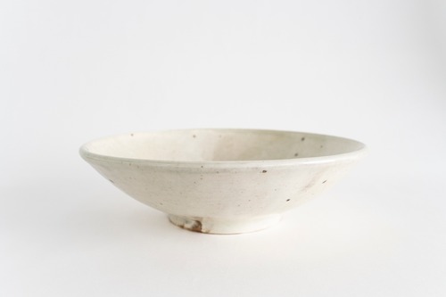 8「粉引鉢 15-1」五味茜 作