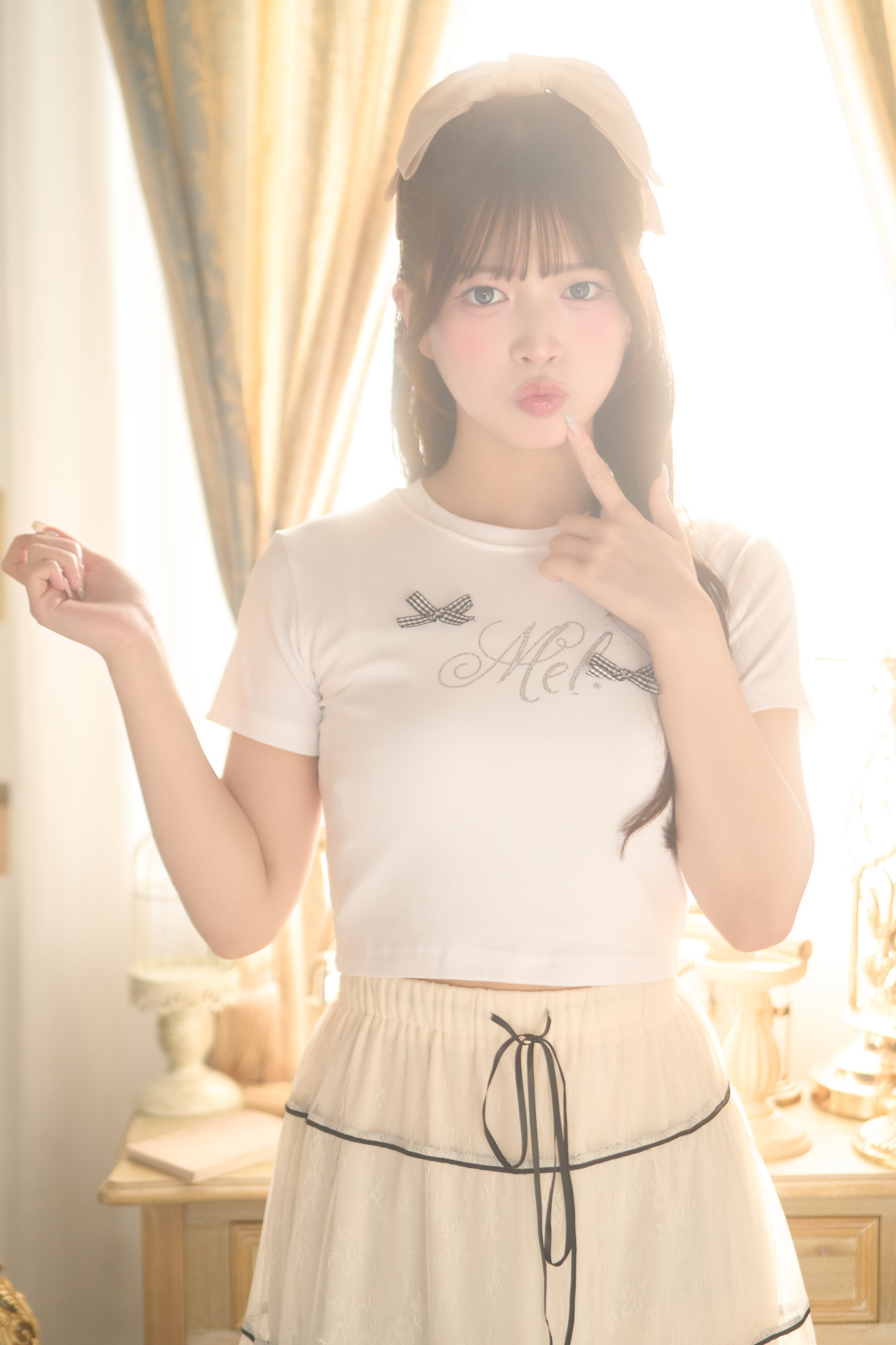 Mel. ribbon tops