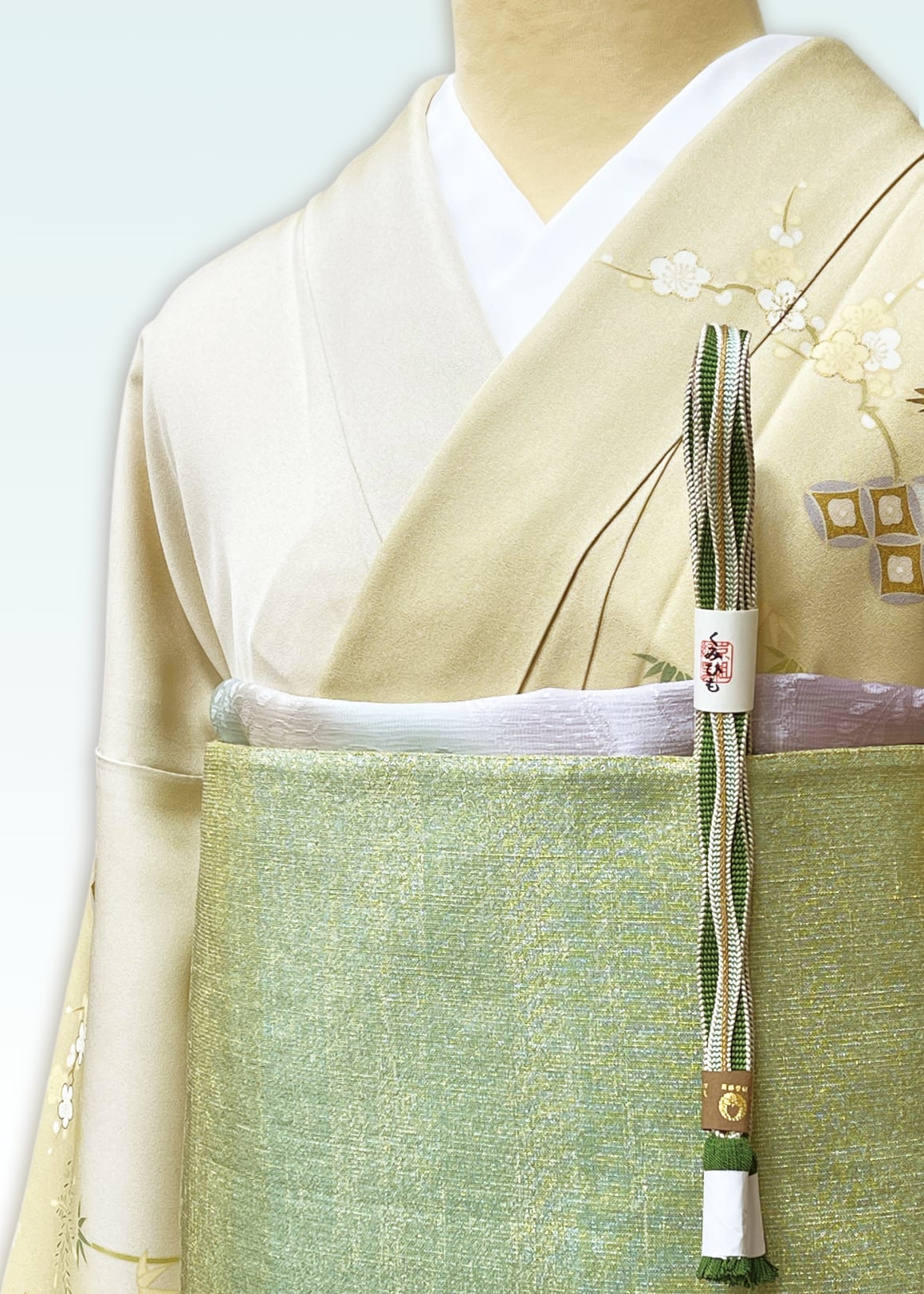 (袷)象牙色×砥粉色染分地 吉祥文様訪問着(紋なし) LUKMA−053(リユース品) しつけ糸付