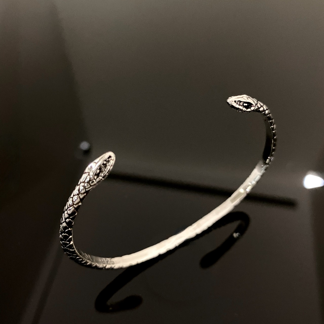 TWO HEADED SNAKE BANGLE BRACELET / スネークバングル
