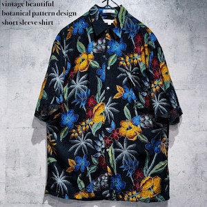 vintage beautiful botanical pattern design short sleeve shirt