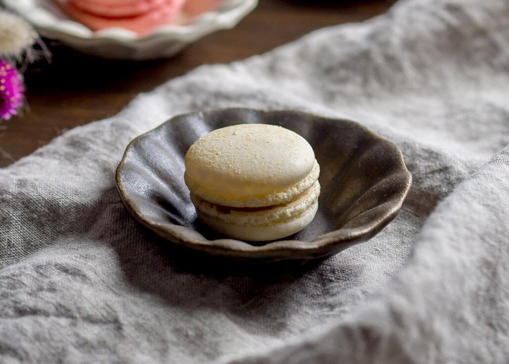 サビ釉 輪花深皿 豆（信楽焼・小皿・豆皿）／古谷 浩一