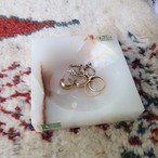 大理石のジュエリートレイ