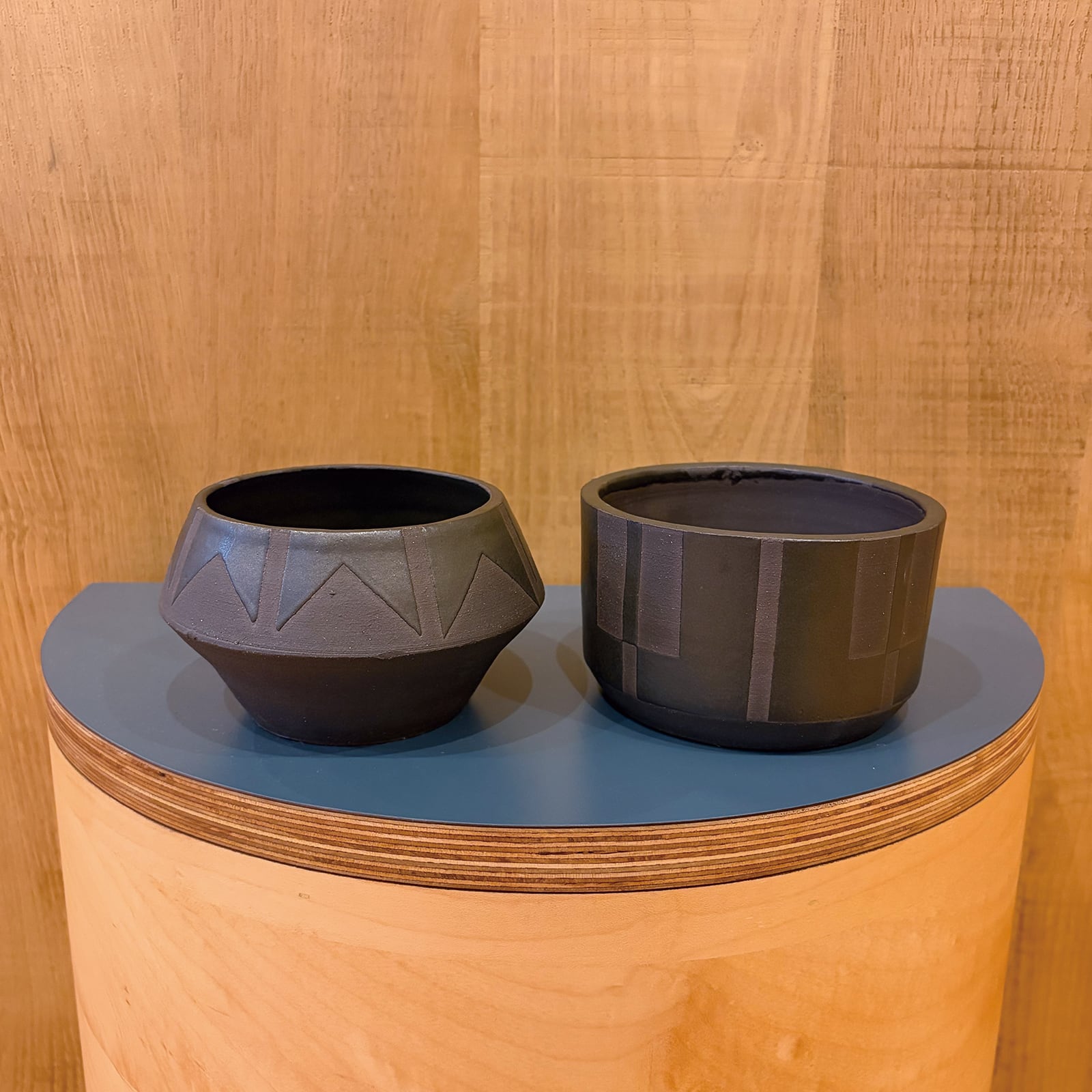 BKB セラミックス ★barrel　ブラック／ターコイズ 　鉢　プランター bkb ceramics planter_black | millvalley