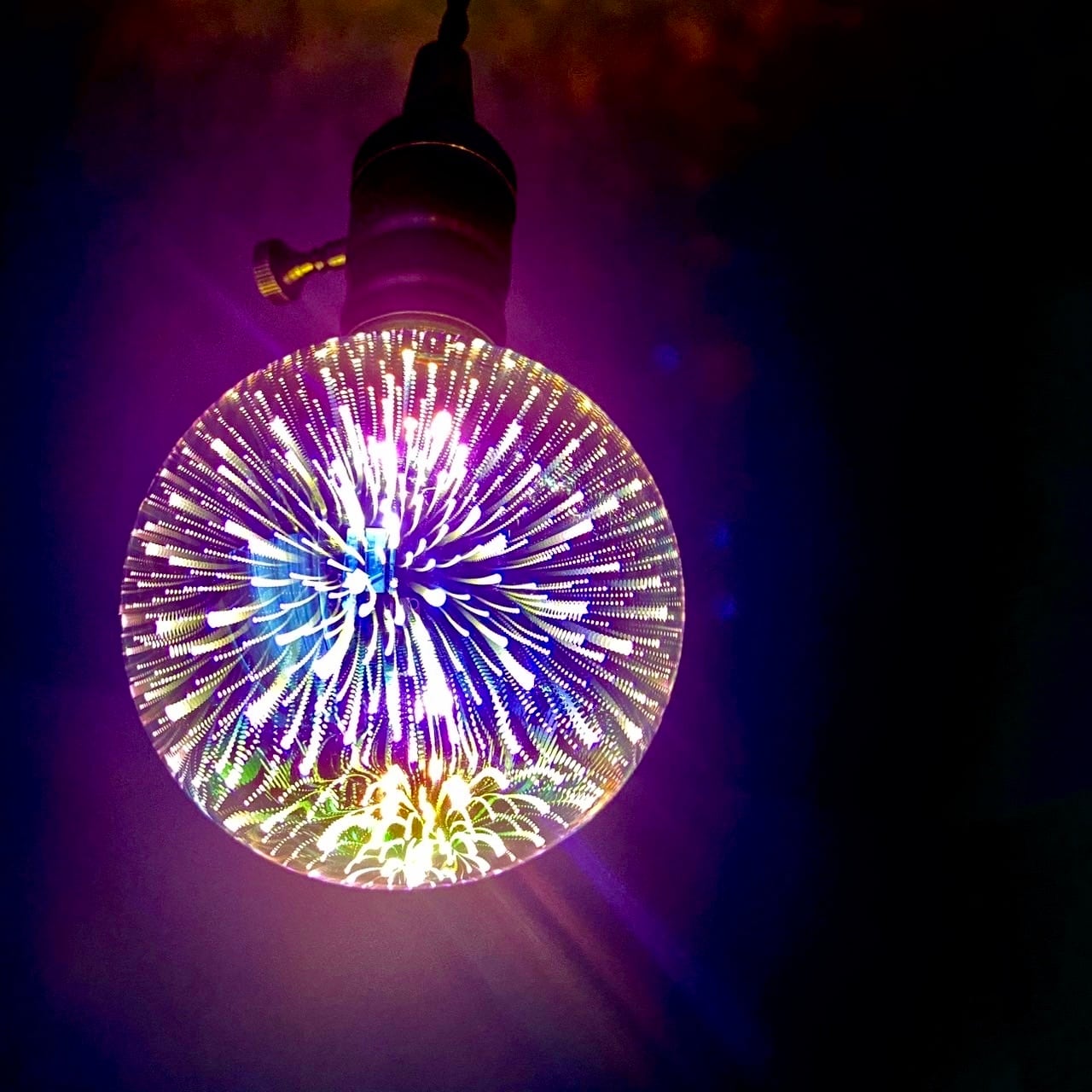 花火電球 LEDフィラメント電球 レインボー | 瀬尾商店