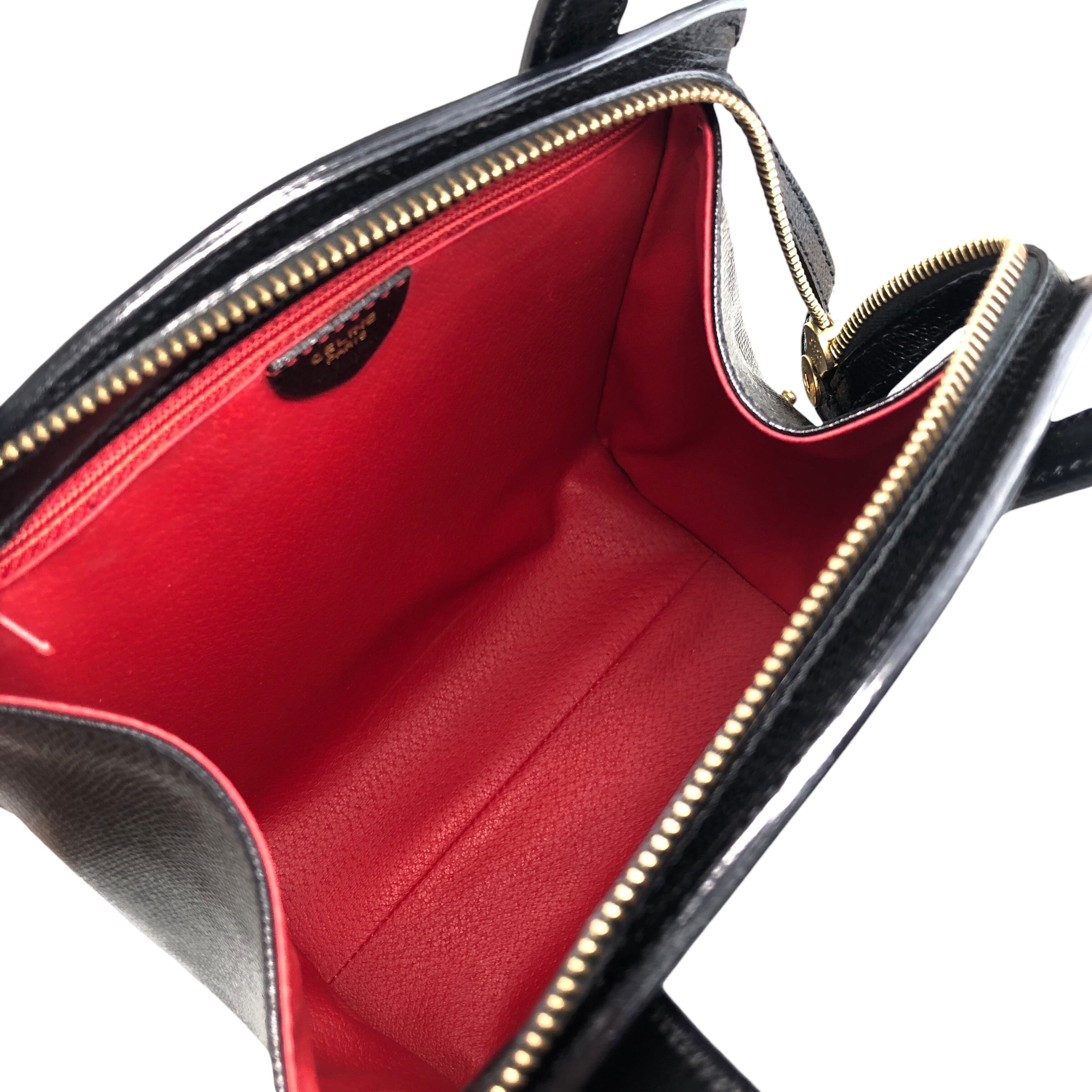 CELINE セリーヌ   ハンドバッグ ブラック ロゴ型押し レザー  b6gjb2 CELINE セリーヌ ハンドバッグ ブラック ロゴ型押し レザー vintage