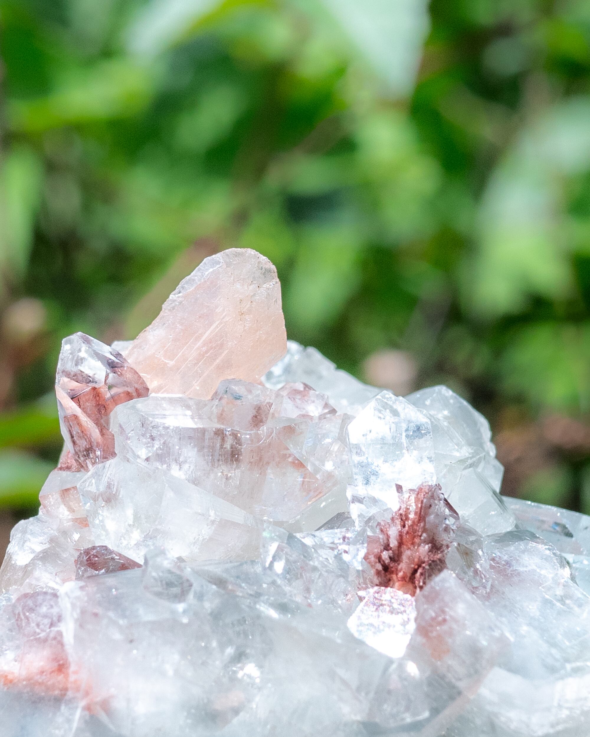 アポフィライト＆ピーチスティルバイト【原石】 O300-319