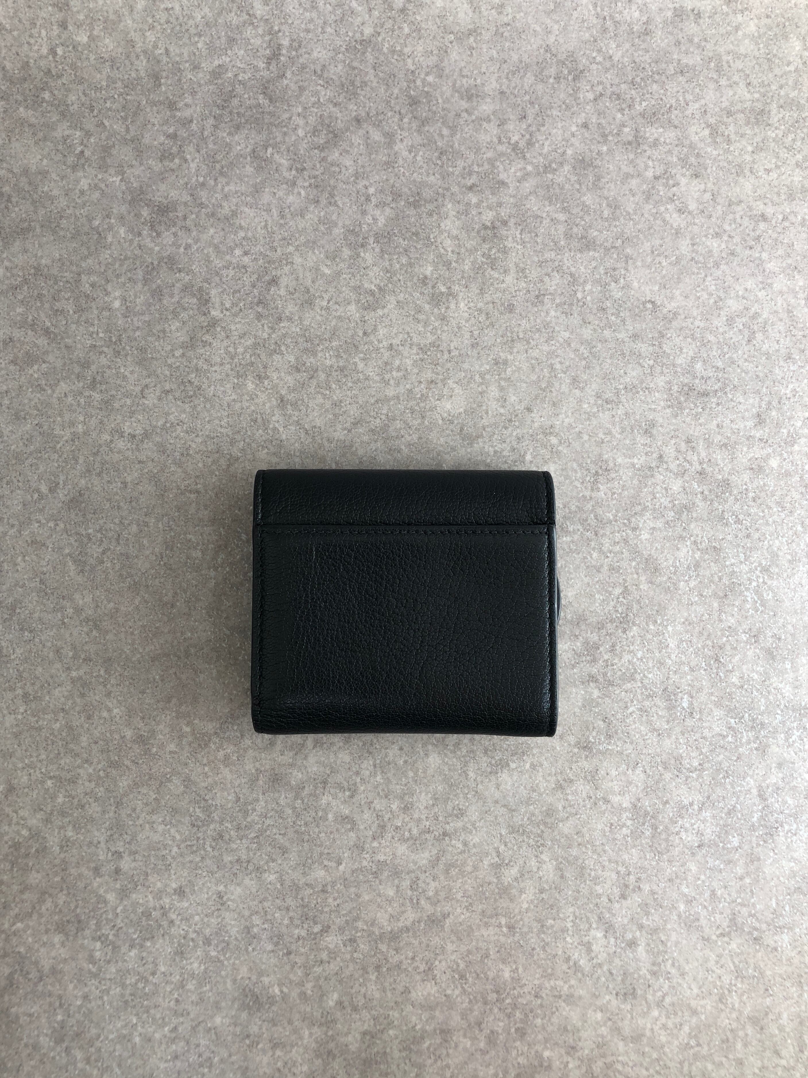 Christian Dior クリスチャン ディオール 財布 ブラック サドル ロゴ