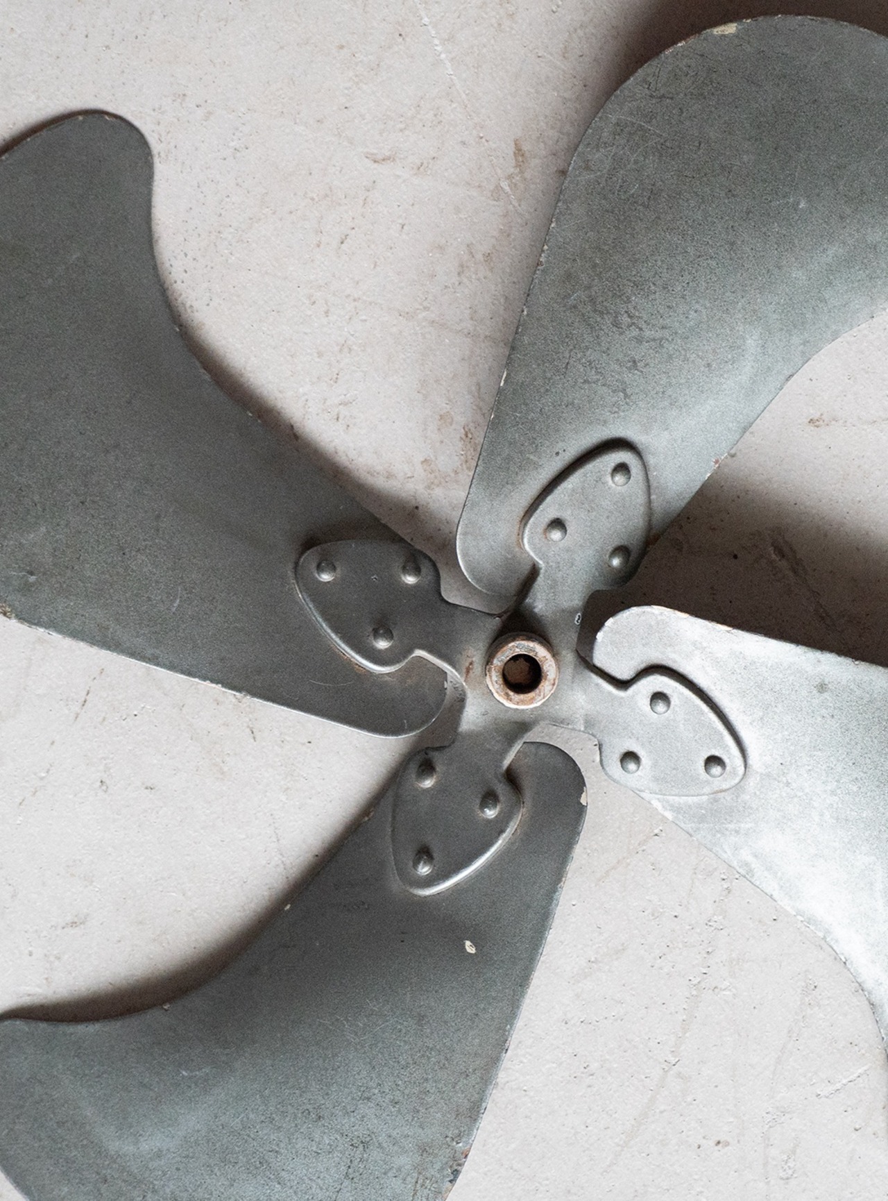 unknown 1980s Fan blade
