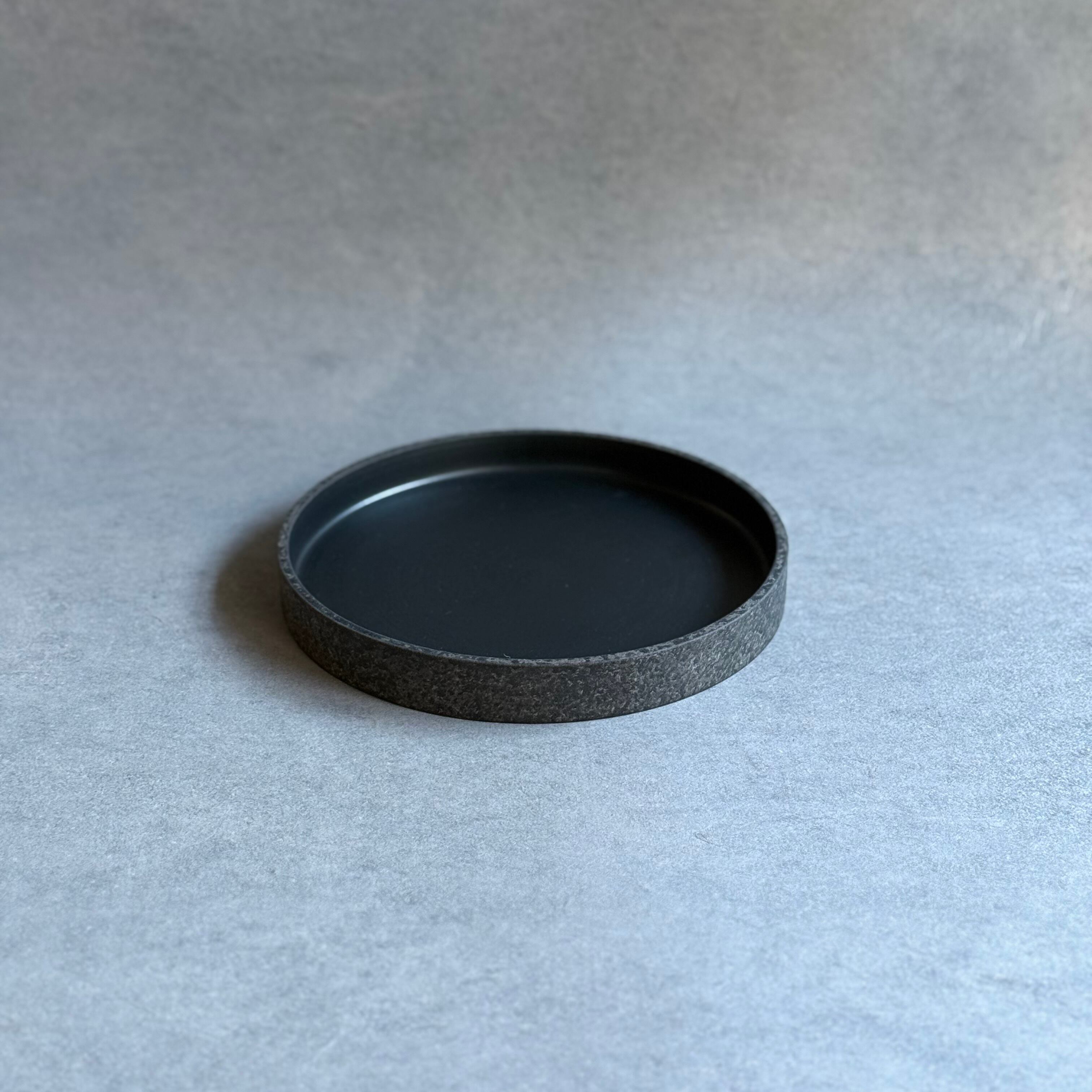 大中和典   台皿