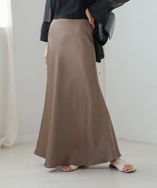 satin low skirt
