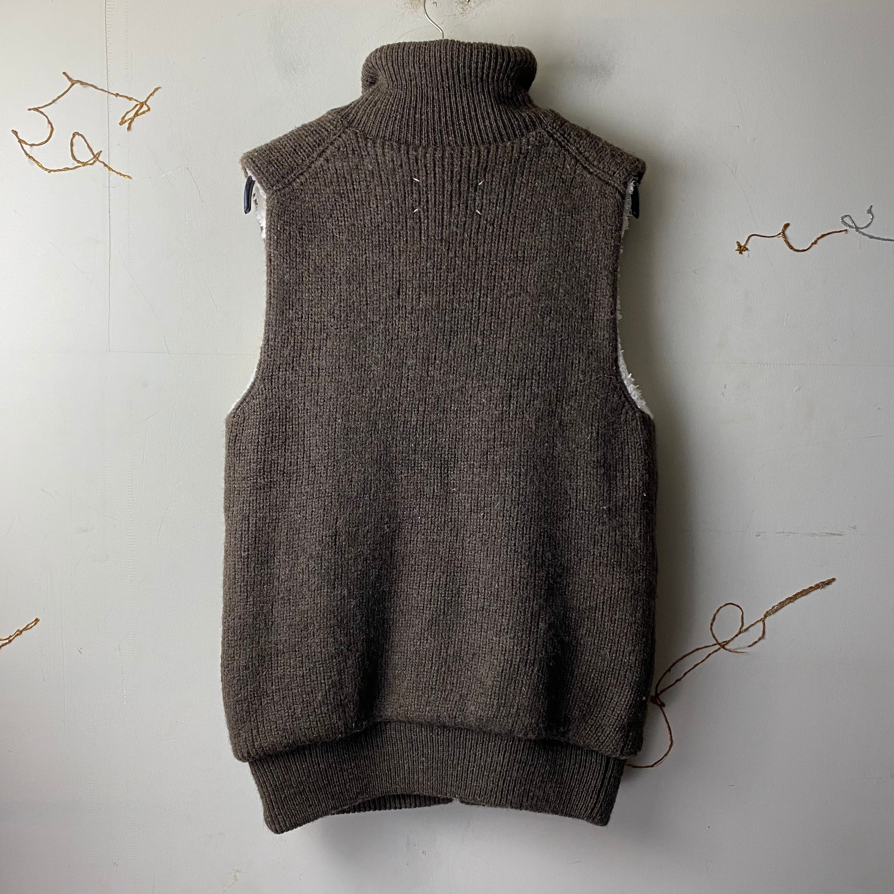 2004AW MAISON MARTIN MARGIELA boa lining drivers knit vest | NOIR 