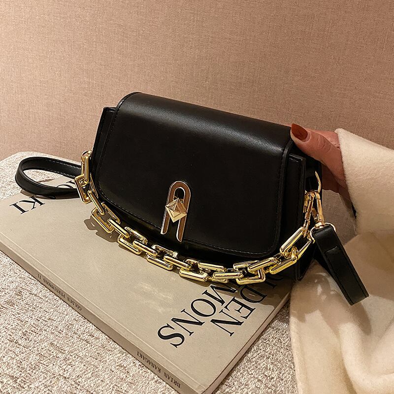 オータムウィンターレッド 秋物 冬物 ハンドバッグ メッセンジャーバッグ 手作りハンドバック10548565884