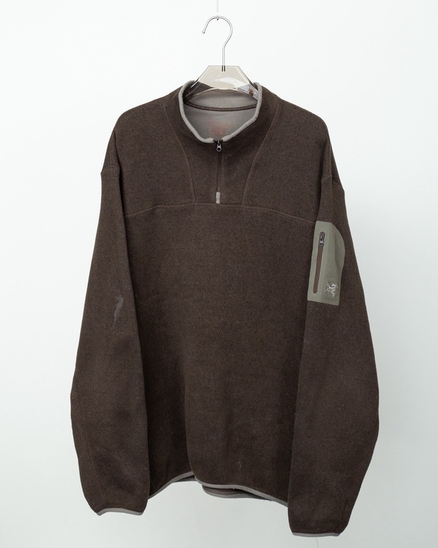 ARC'TERYX" half zip fleece pull over jacket
