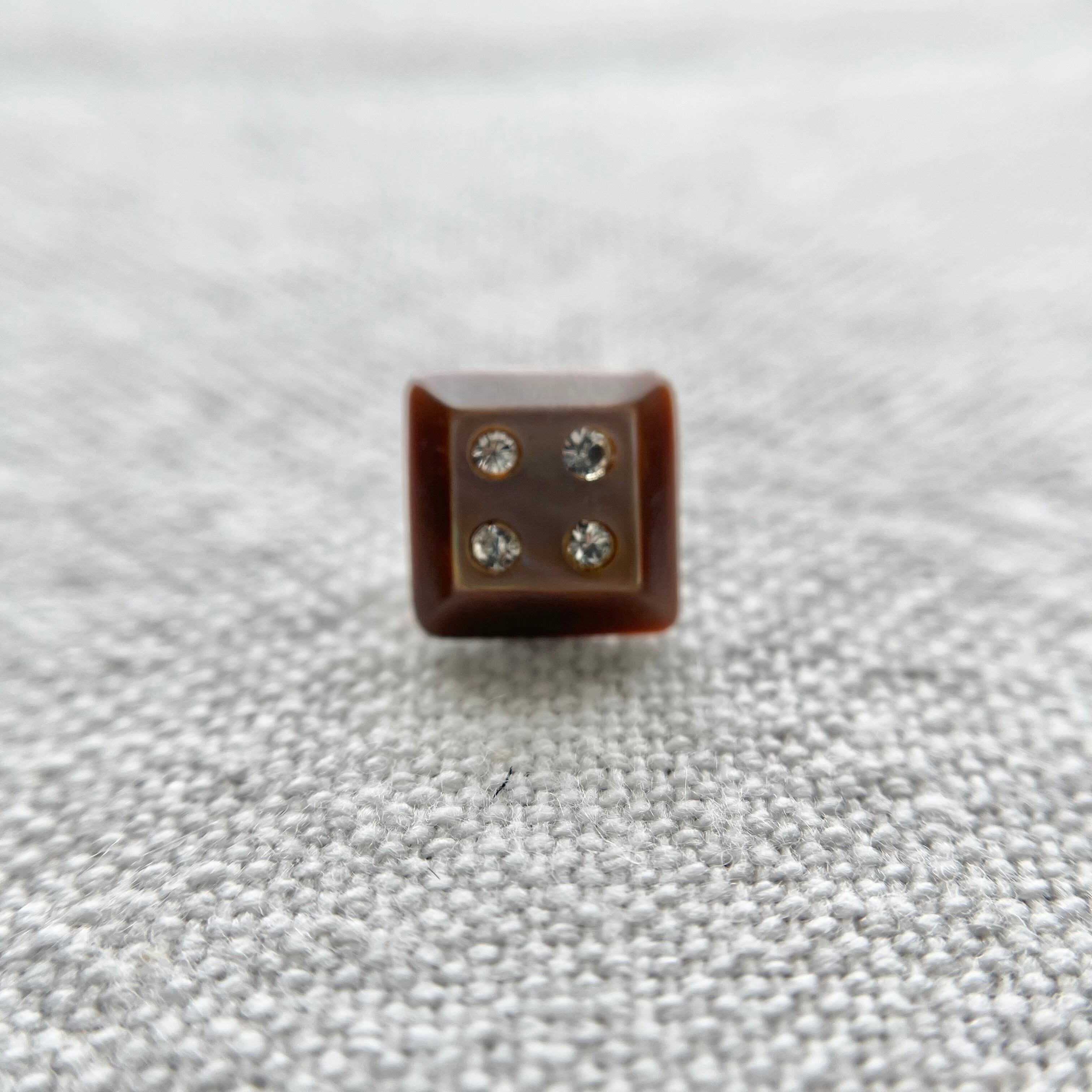 4粒ラインストーン×スクエアパールブラウン 12㎜