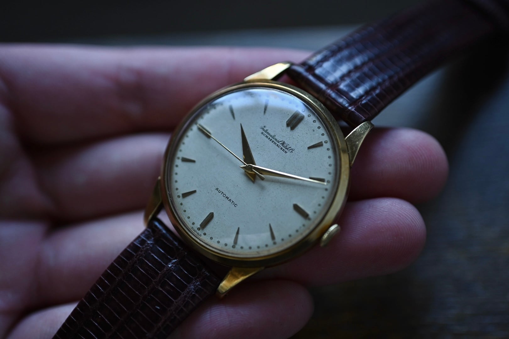 腕時計】1951年 IWC Cal.852 ”極初期型” 白文字盤 18KYG 金無垢時計