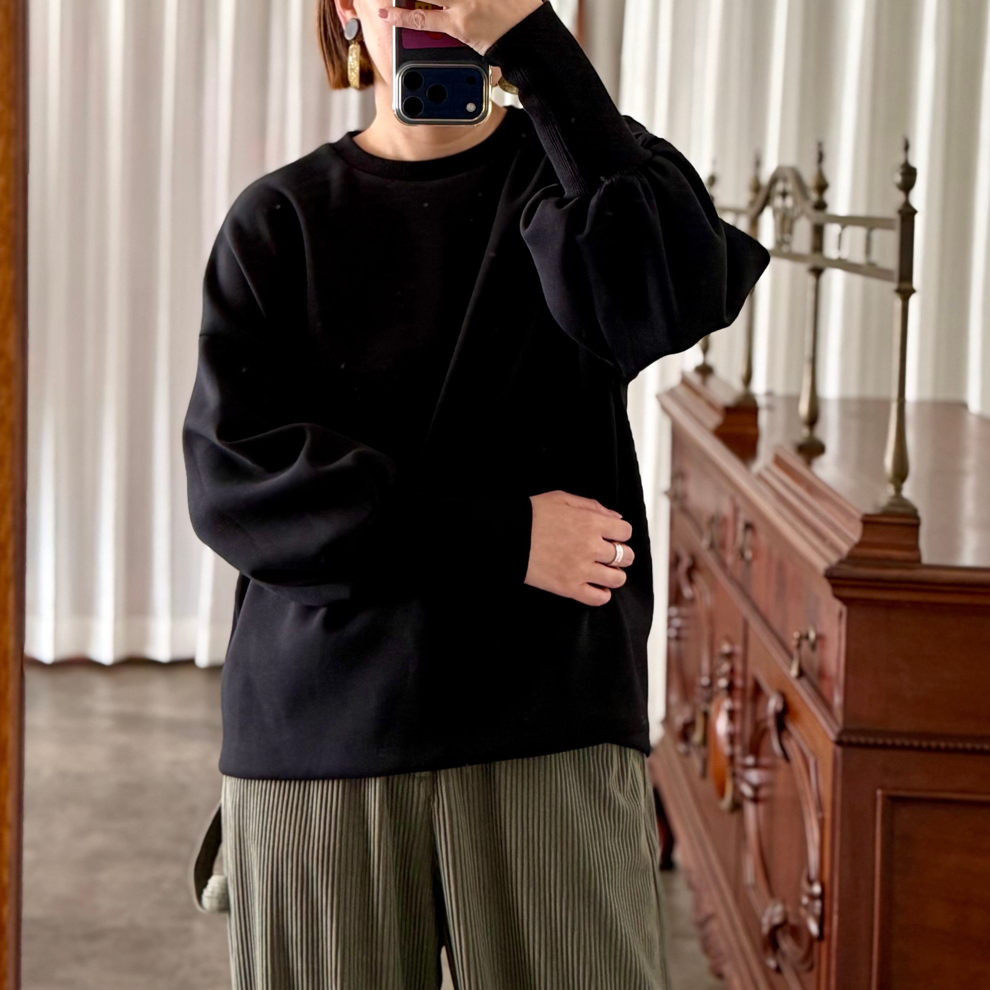 ★Punch Puff Sleeve (Black)