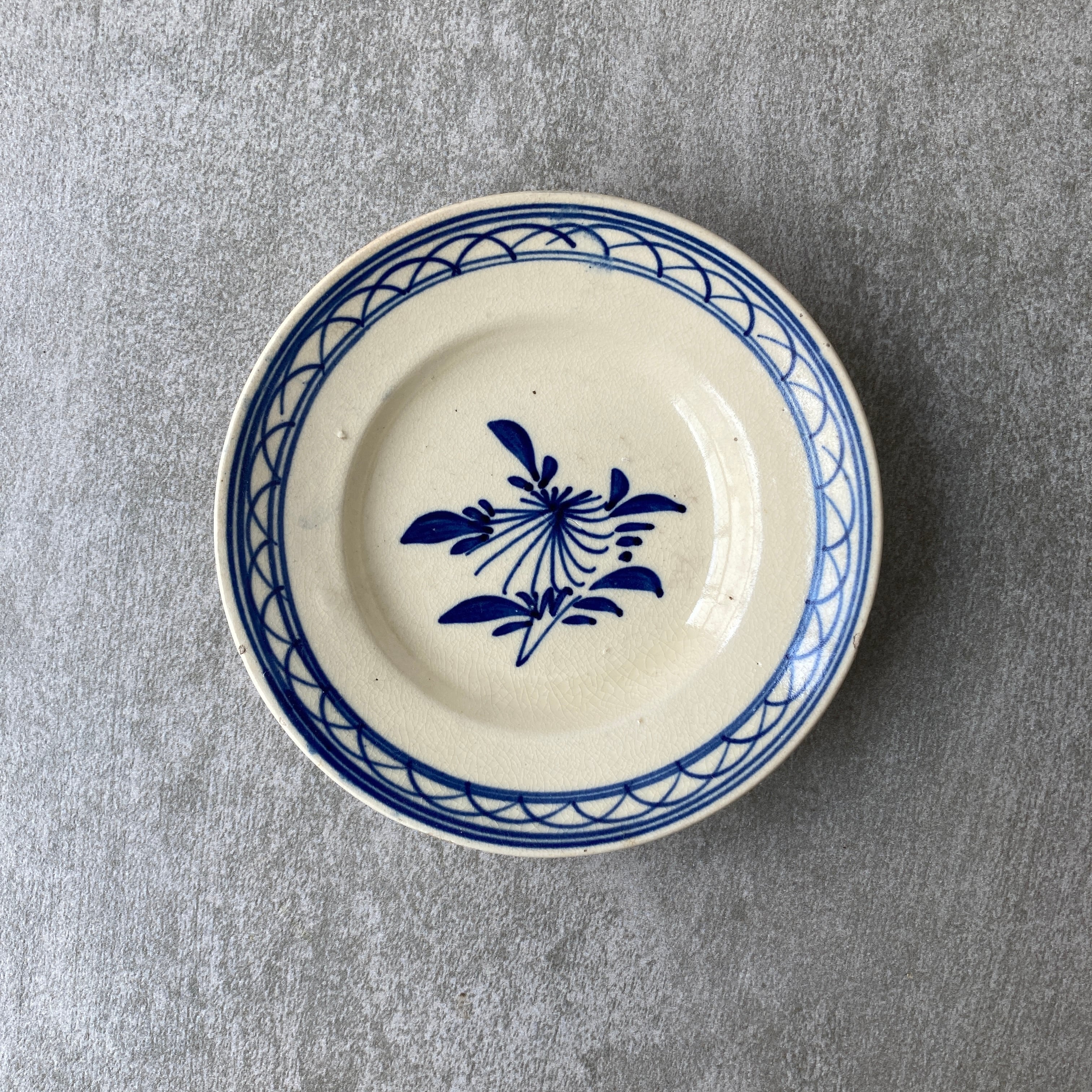 【2枚セット】デッドストック　ビンテージ　ベトナム　ソンべ焼　ソンべ焼き　中皿 2枚セット】デッドストック ビンテージ ベトナム ソンべ焼 中皿