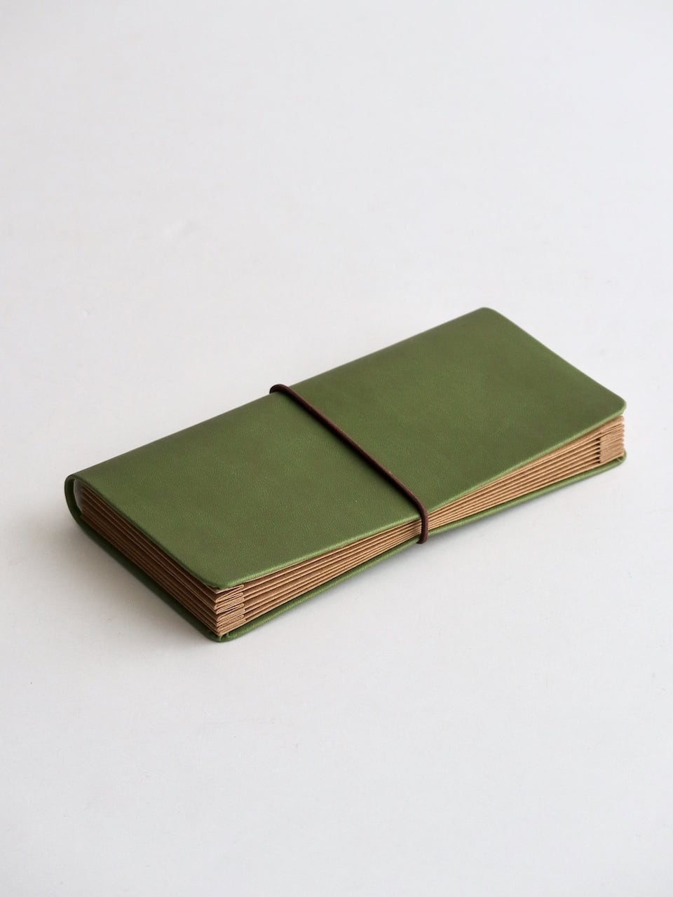 レシートホルダー パヴォ カーキ|Pavot Receipt Holder Khaki