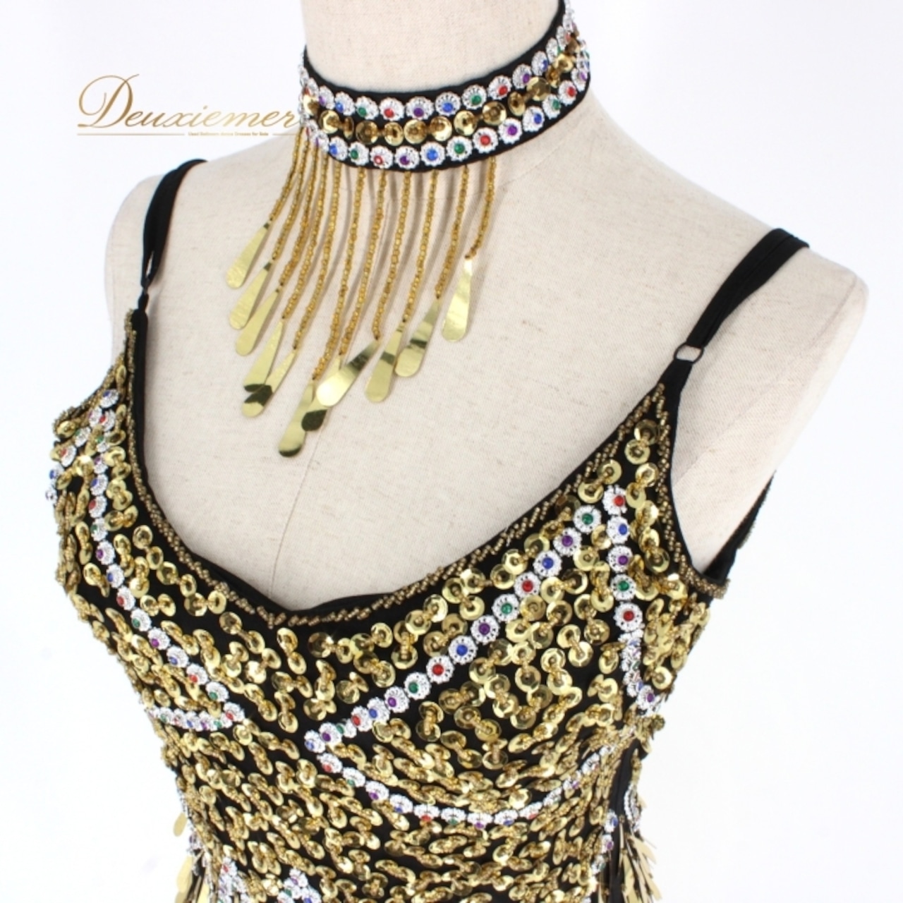 社交ダンス 衣装 ラテン ドレス ワンピース ステージ衣装 パーティドレス レディース金 黒 スパンコール ゴールド系 ブラック系 チョーカー 華やか デザイン 豪華 きらびやか 印象 おしゃれ ショートドレス フォーマル 謝恩会 お誕生日会 クリスマス パーティー 衣装 ブラック ゴールド レース 伸縮性 体型カバー 夏服 プロムドレス セクシー レディースファッション 反射光 ドレッシー 派手 目を引く