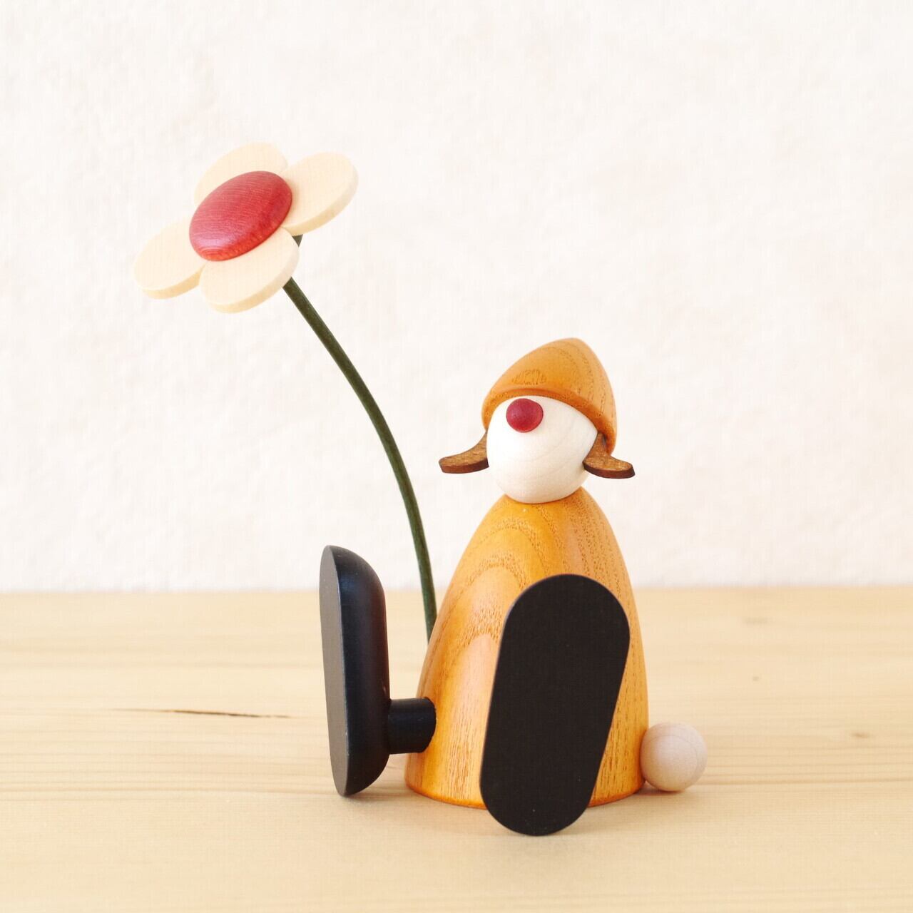 ケーラー お花と座ったこども イエロー