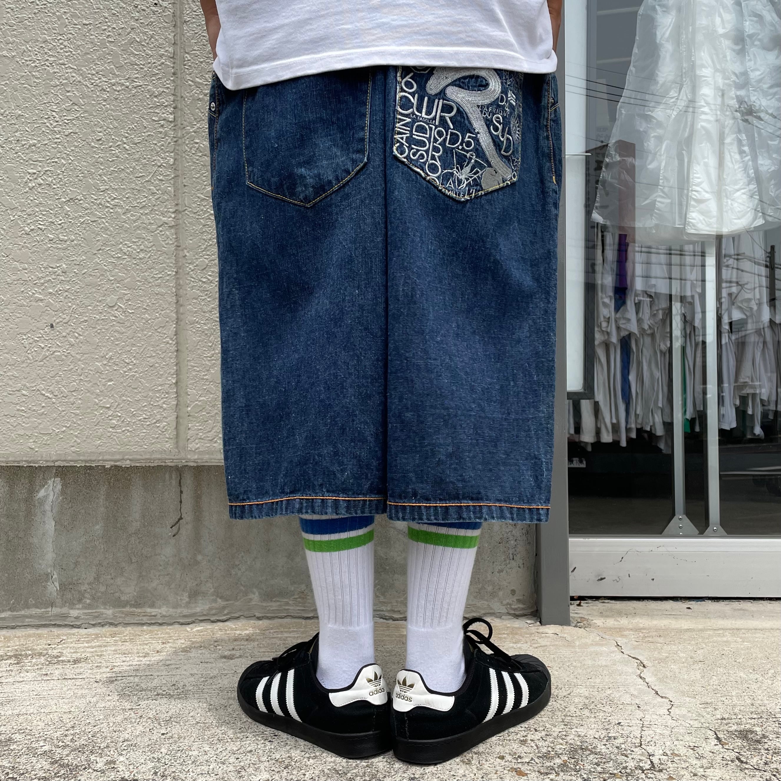 ひし型 【レアデザイン】ロカウェア ハーフデニムパンツ ショーツ 刺繍