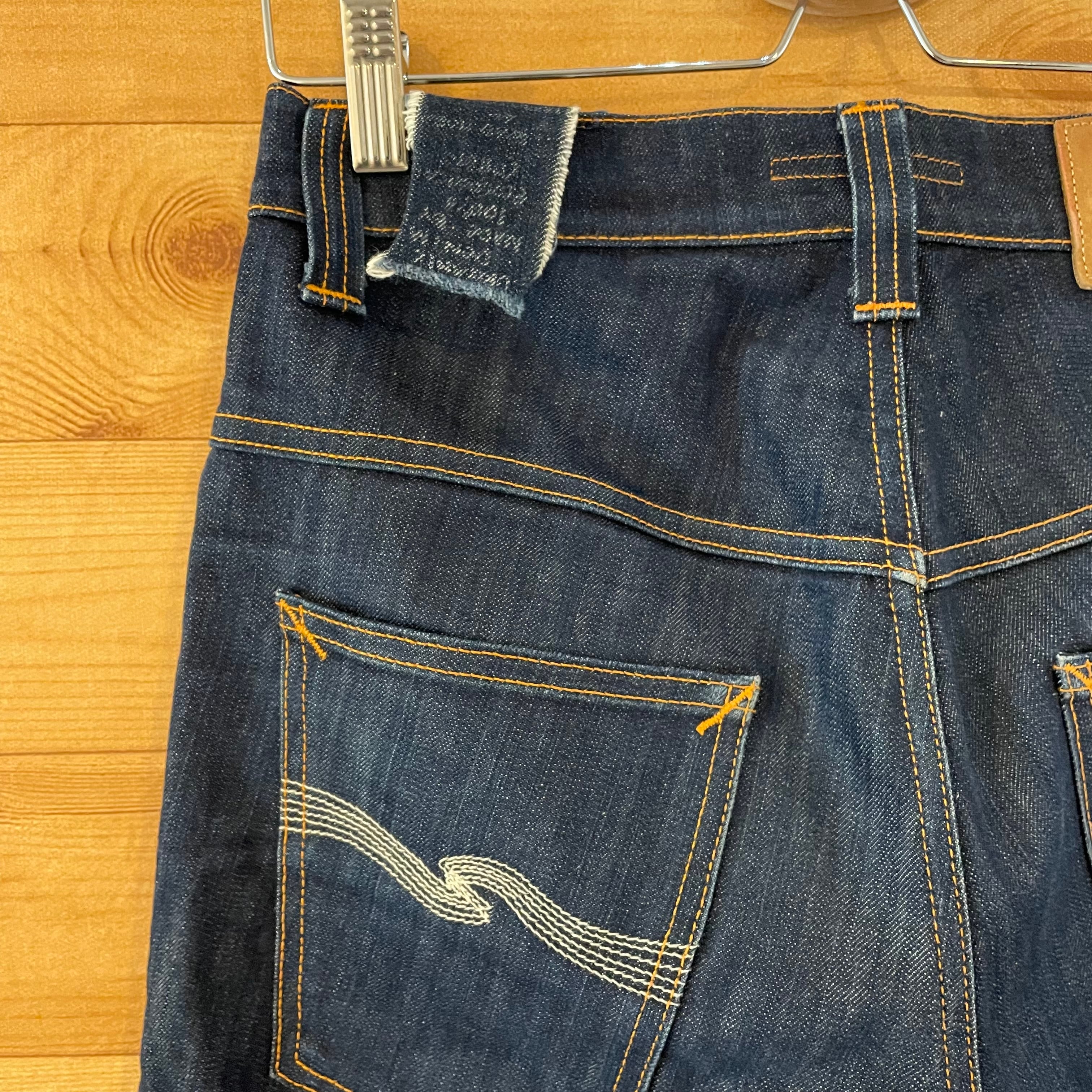 ジーンズ　Nudie Jeans テーパード