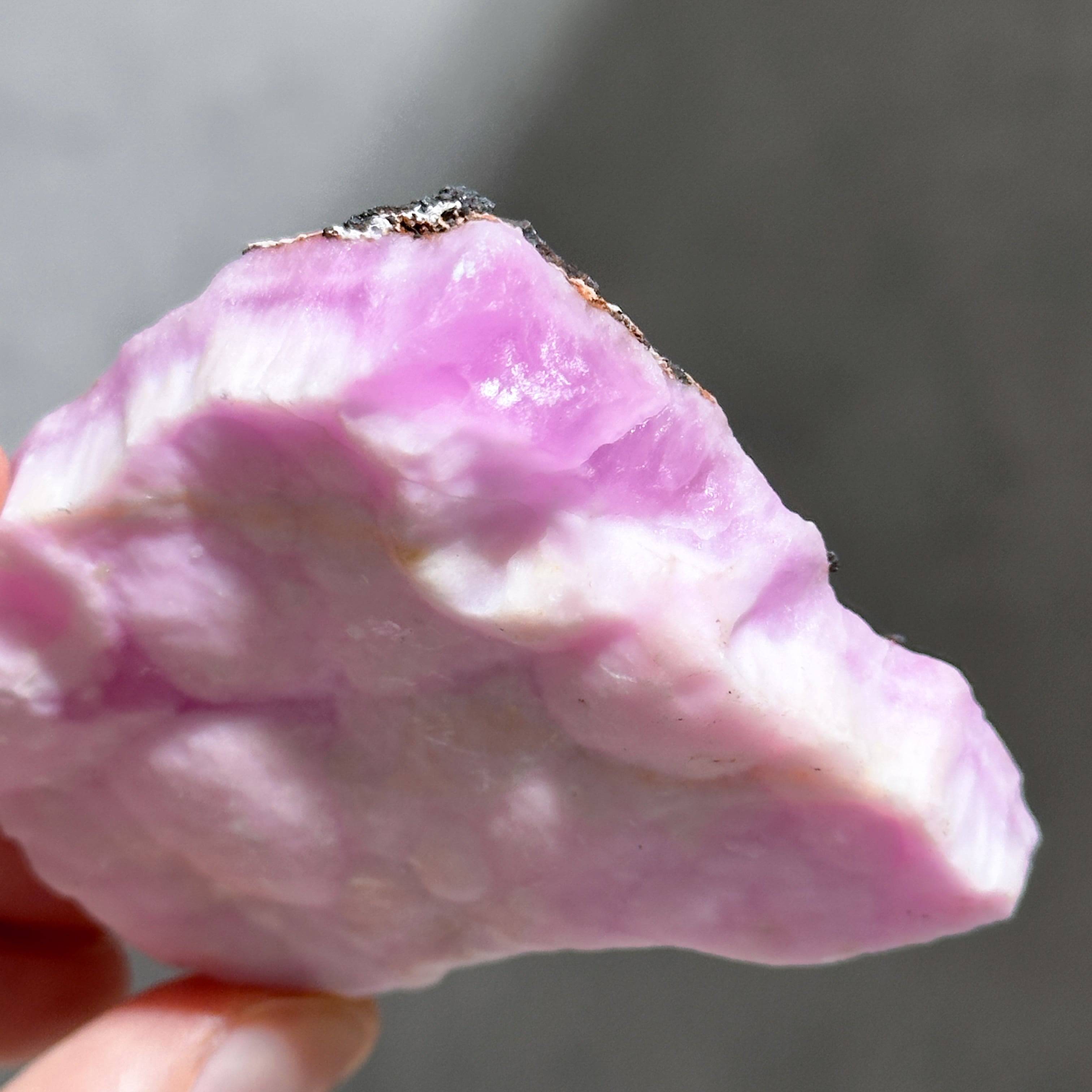 ピンクアラゴナイト 原石 24◇ Pink Aragonite ◇天然石・鉱物